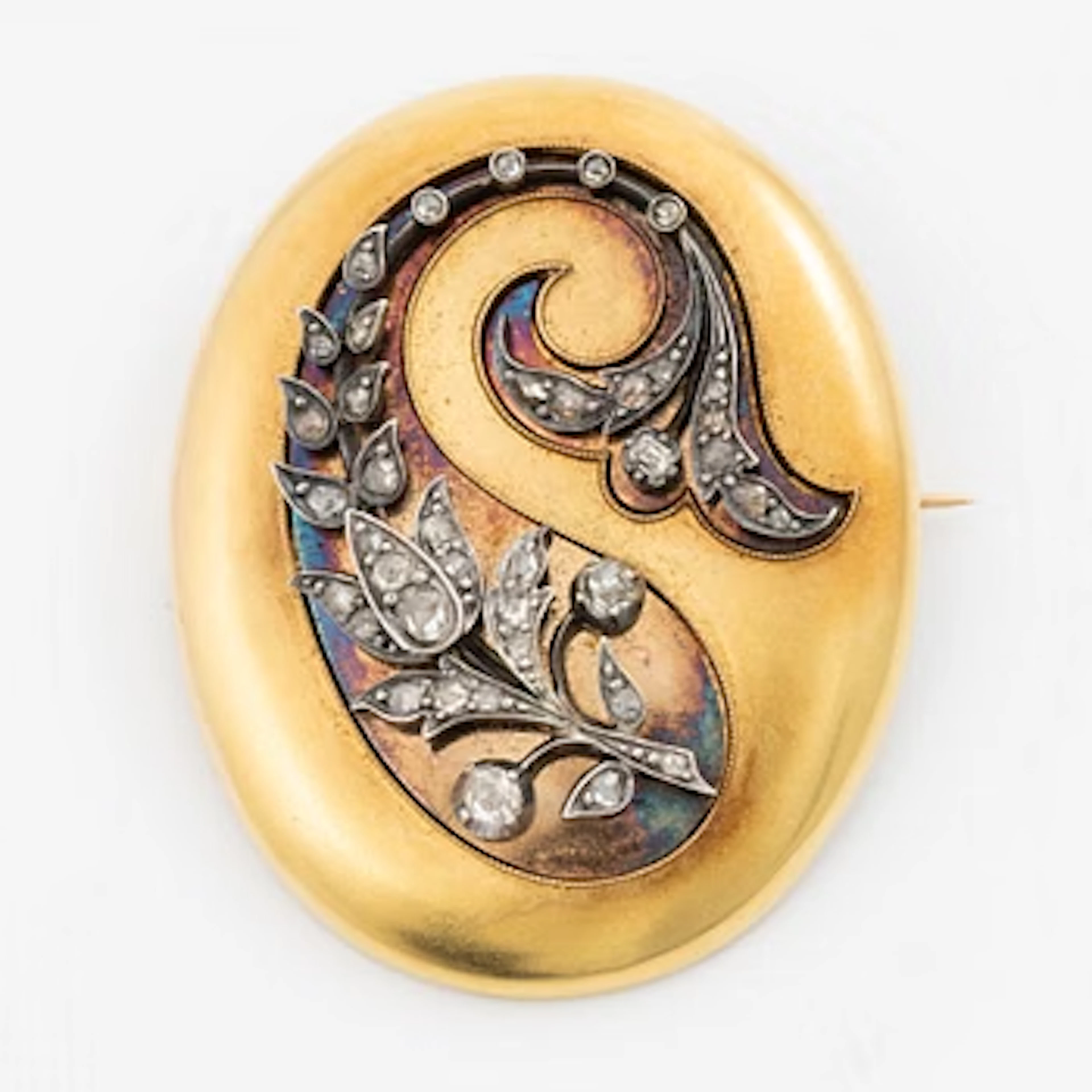 Brooch in silver and gold with rose-cut diamonds in the form of a