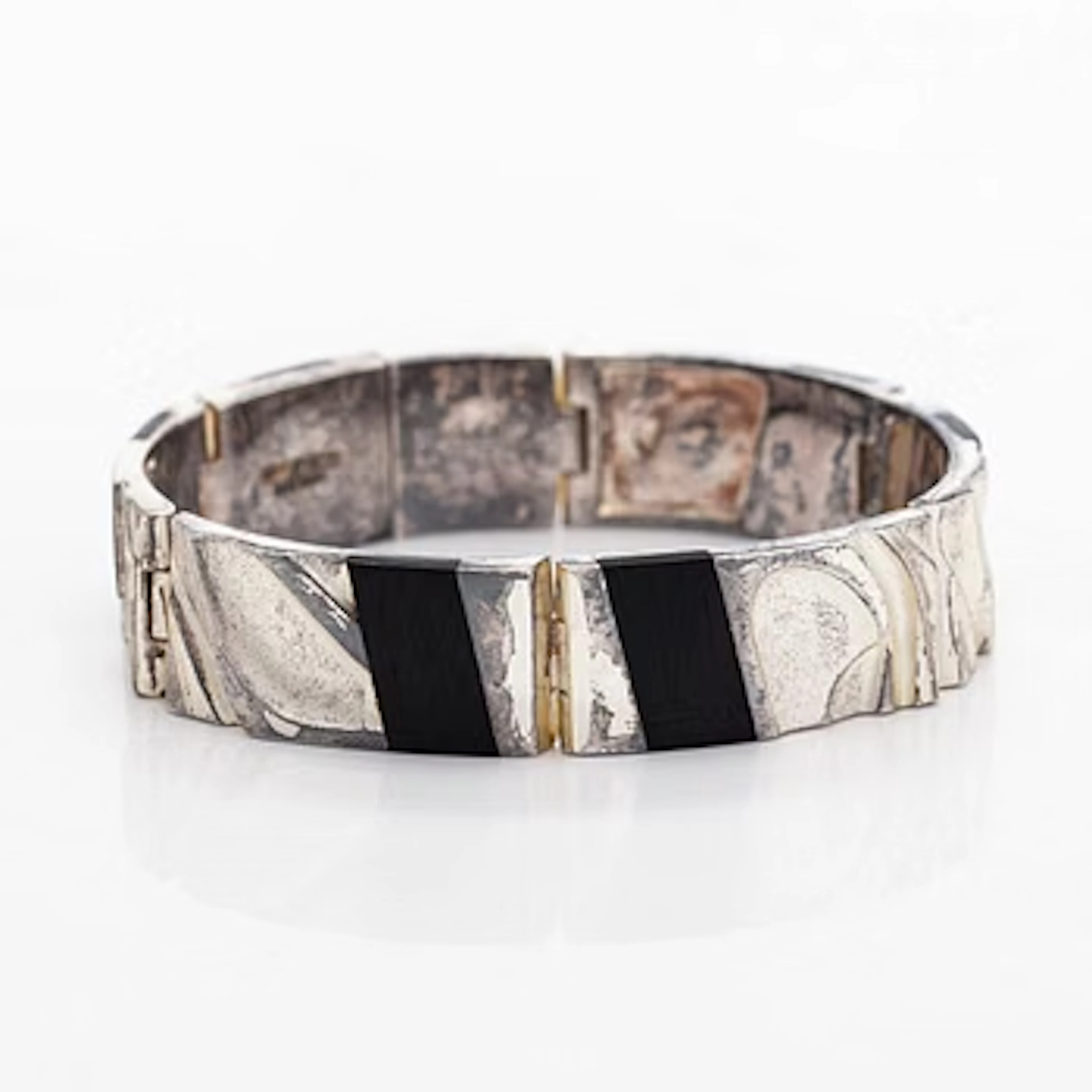 Zoltan Popovits, bracelet, "Sahara", silver and wood, Lapponia 1983.