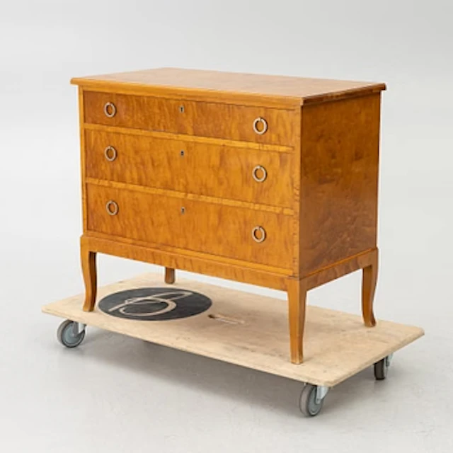 Chest of drawers, Swedish Modern, first half of the 20th century.