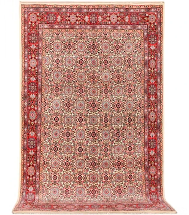 A Moud carpet, c. 265 x 155 cm.