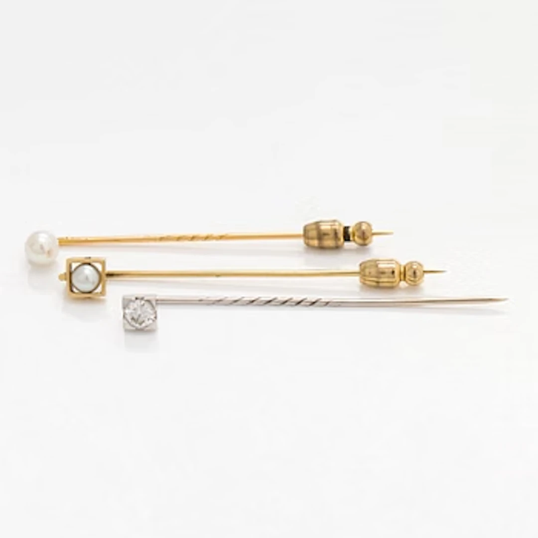 Tie pins, 3 pcs, brilliant cut diamond, pearls, 14K and 18K gold and