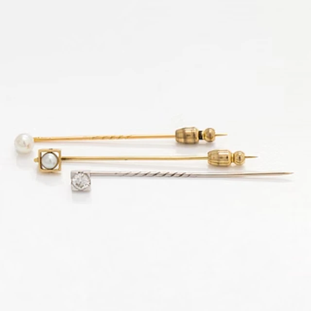 Tie pins, 3 pcs, brilliant cut diamond, pearls, 14K and 18K gold and