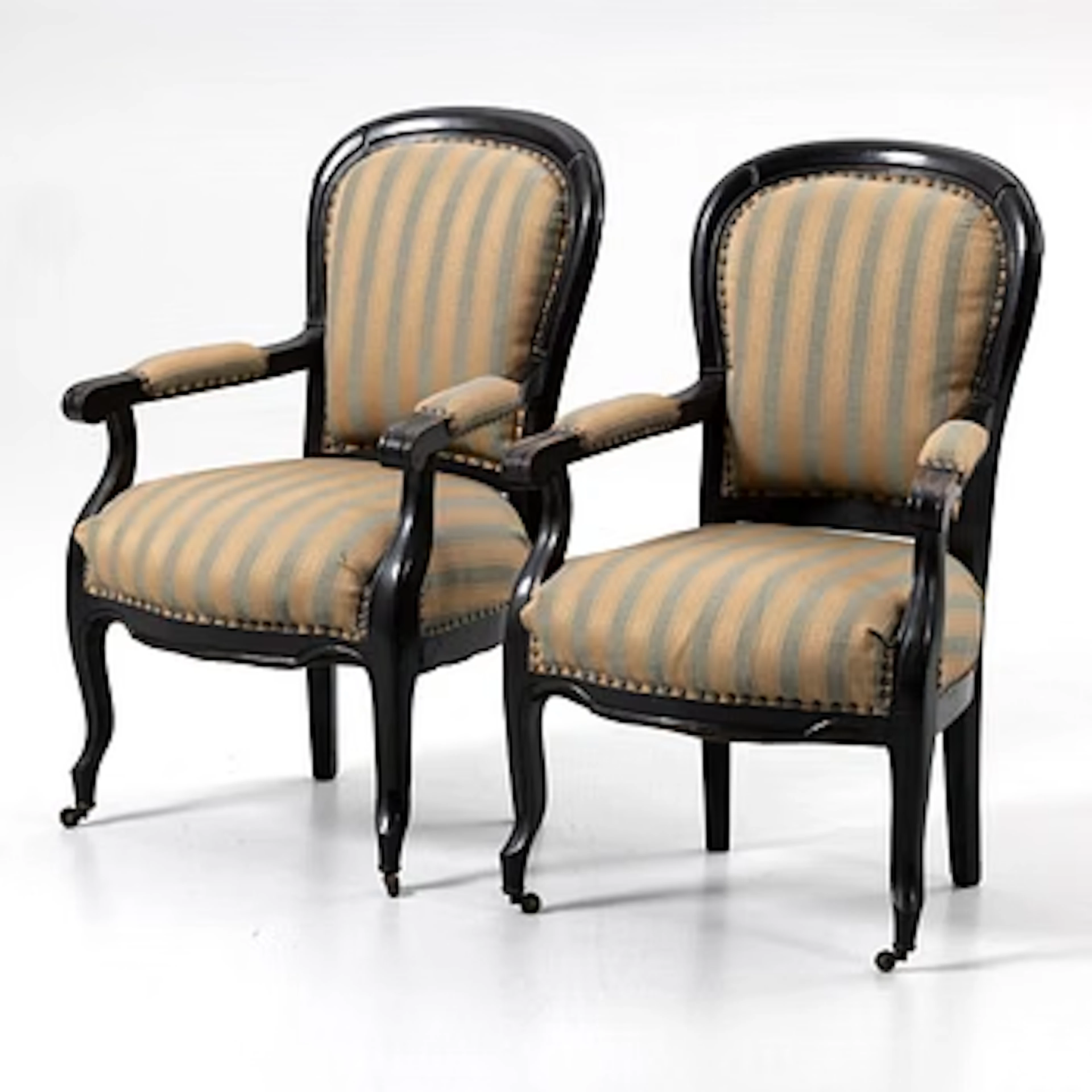 Armchairs, a pair, first half of the 20th century.