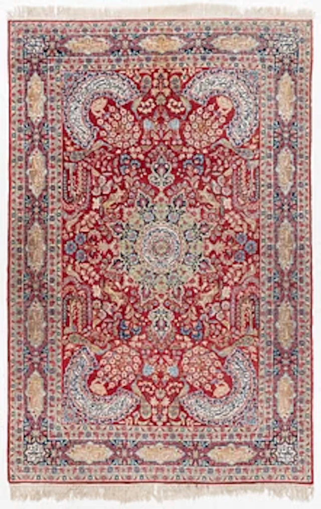 A semi-antique Kirman carpet, c. 275 x 180 cm.