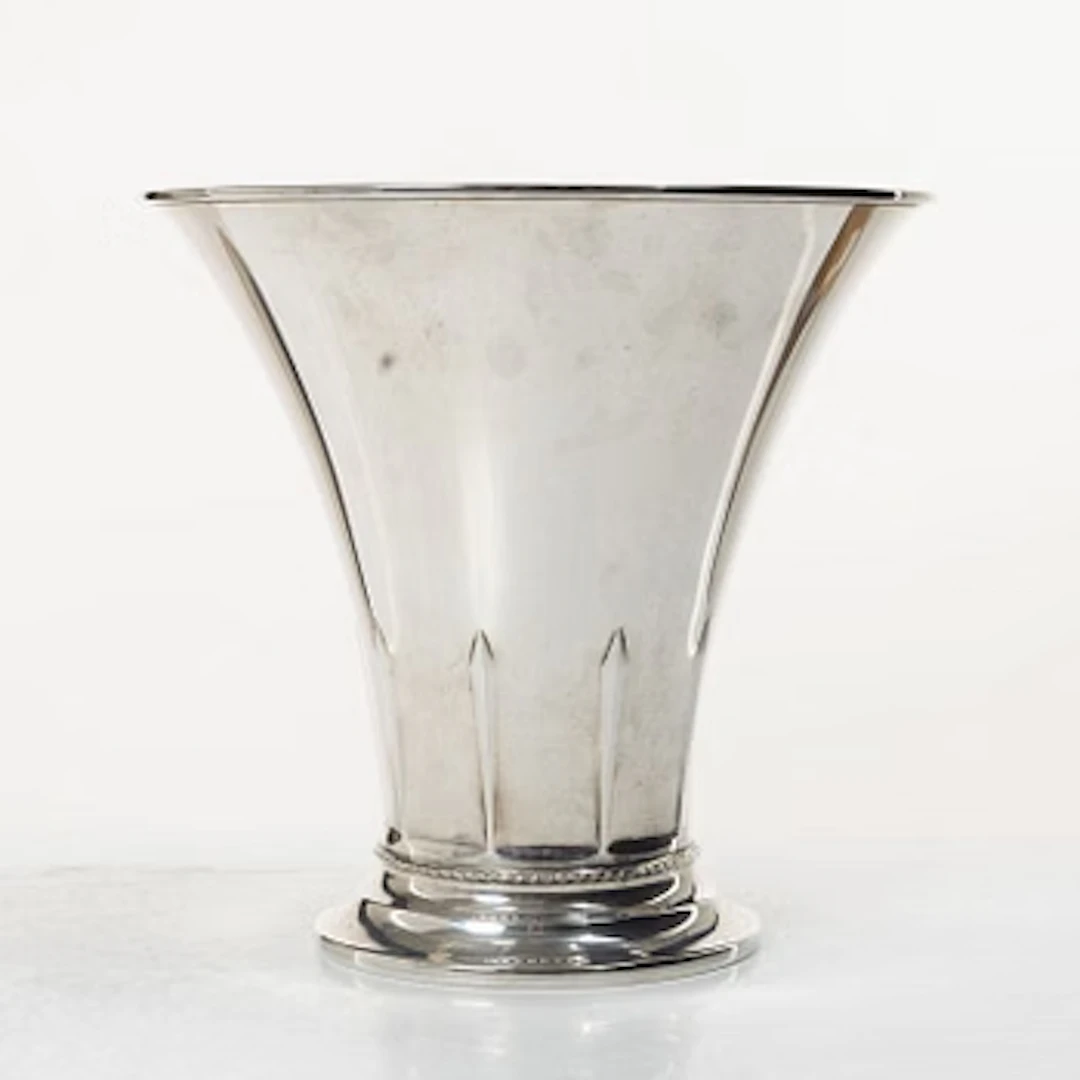 Vase, silver, CG Hallberg, Stockholm, 1929.