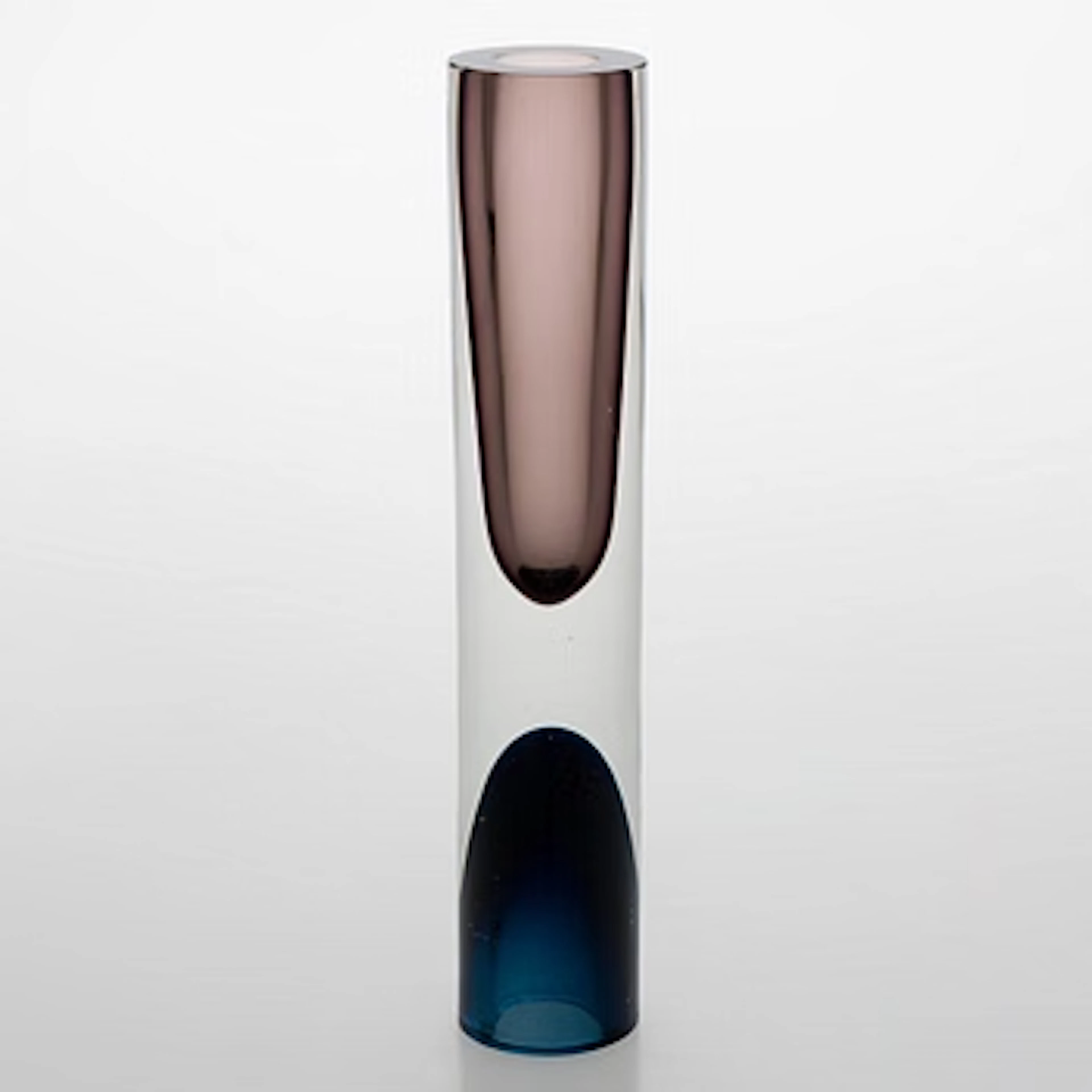 Tapio Wirkkala, a 'Double-Headed' glass vase signed Tapio Wirkkala Iittala -57.