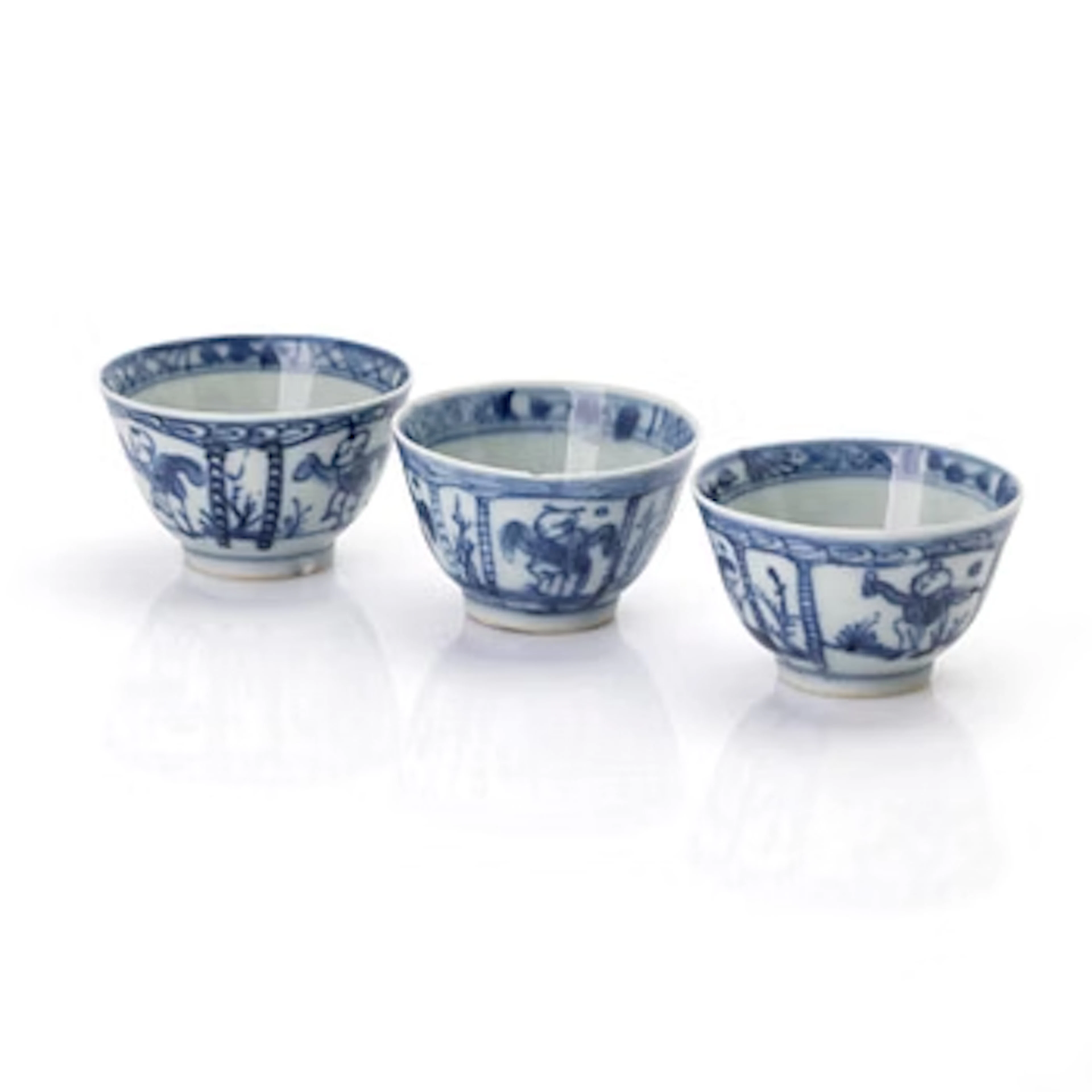 Copper cups, 3 pcs, porcelain, China, Qing dynasty, 19th century.