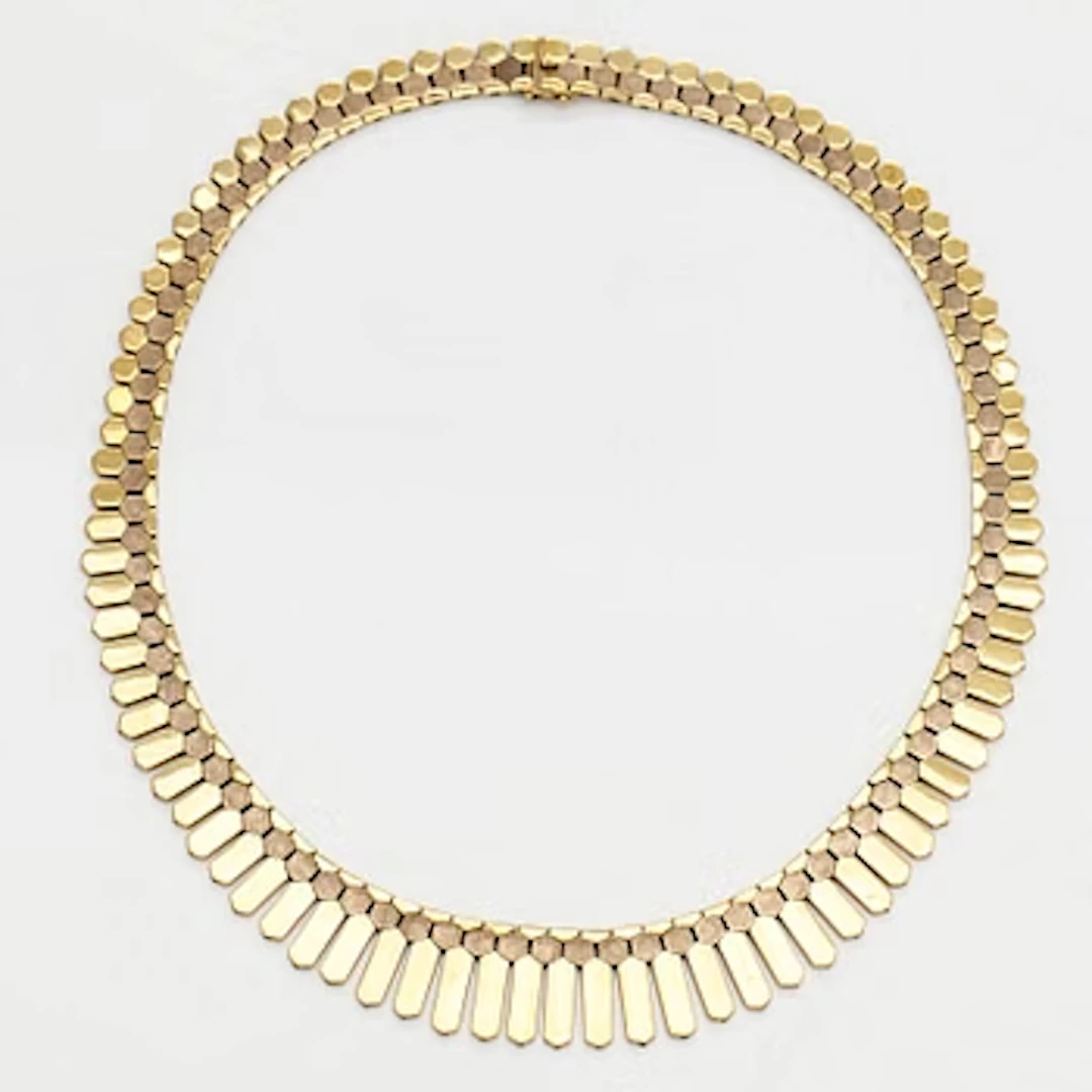 Necklace, 14K gold.
