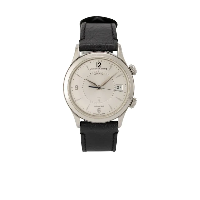 Attraktive Armbanduhr mit Wecker und Datum