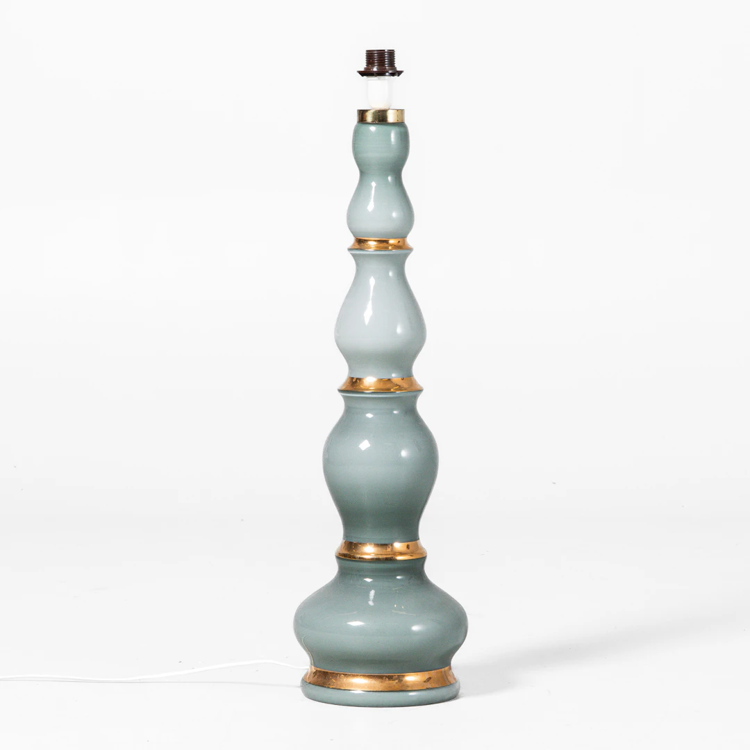 GOLVLAMPA