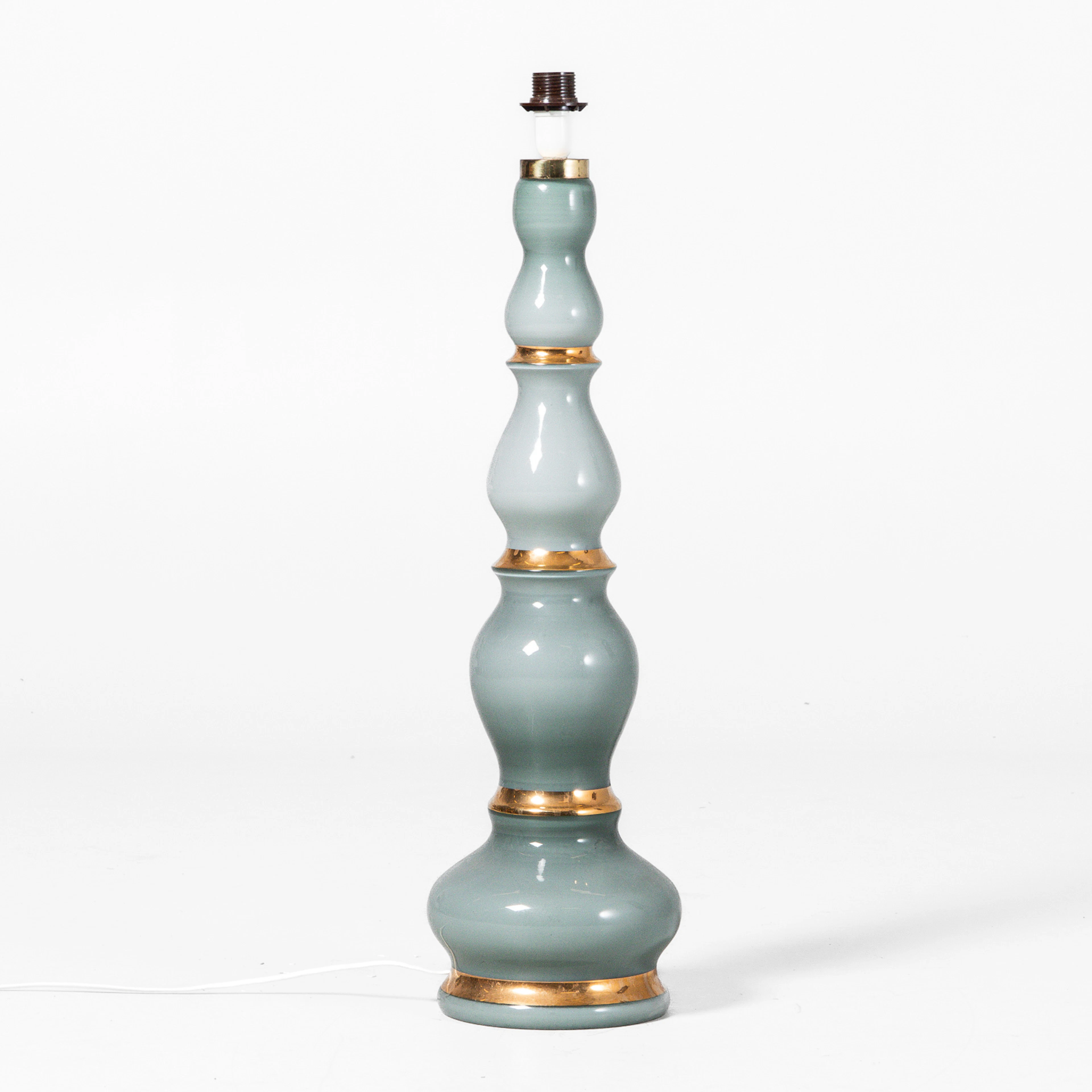 GOLVLAMPA