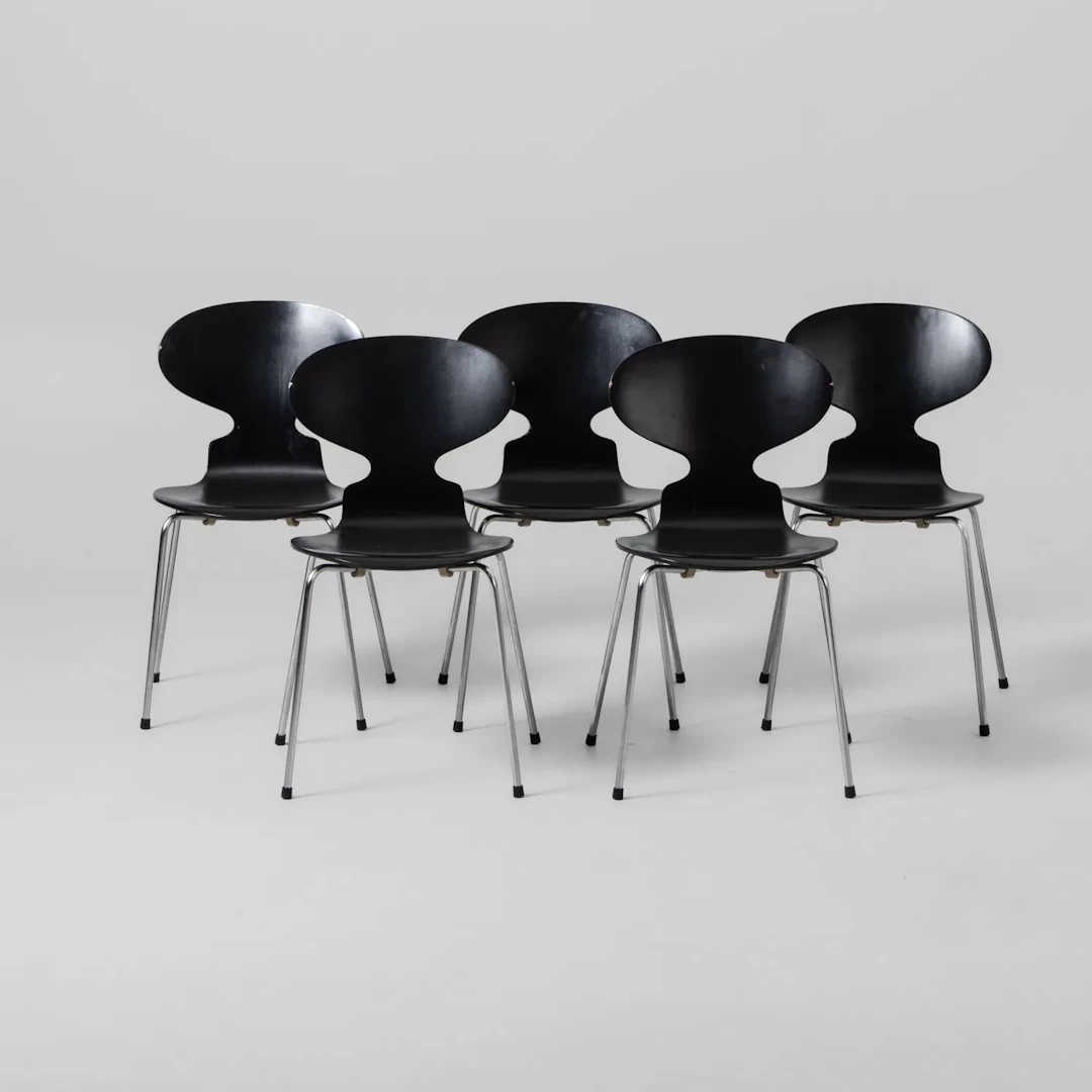 ARNE JACOBSEN