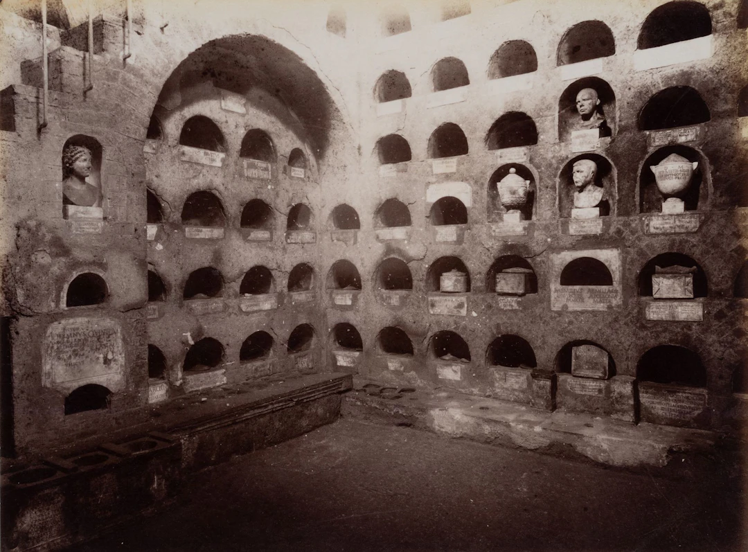Unknown (19th), Columbarium of the Emperors, Rome, around 1880, albumen
