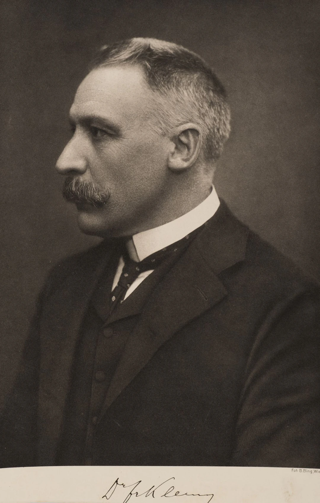 B. BING (20th), Profile of a man, Photogravure B Bing (20th century):