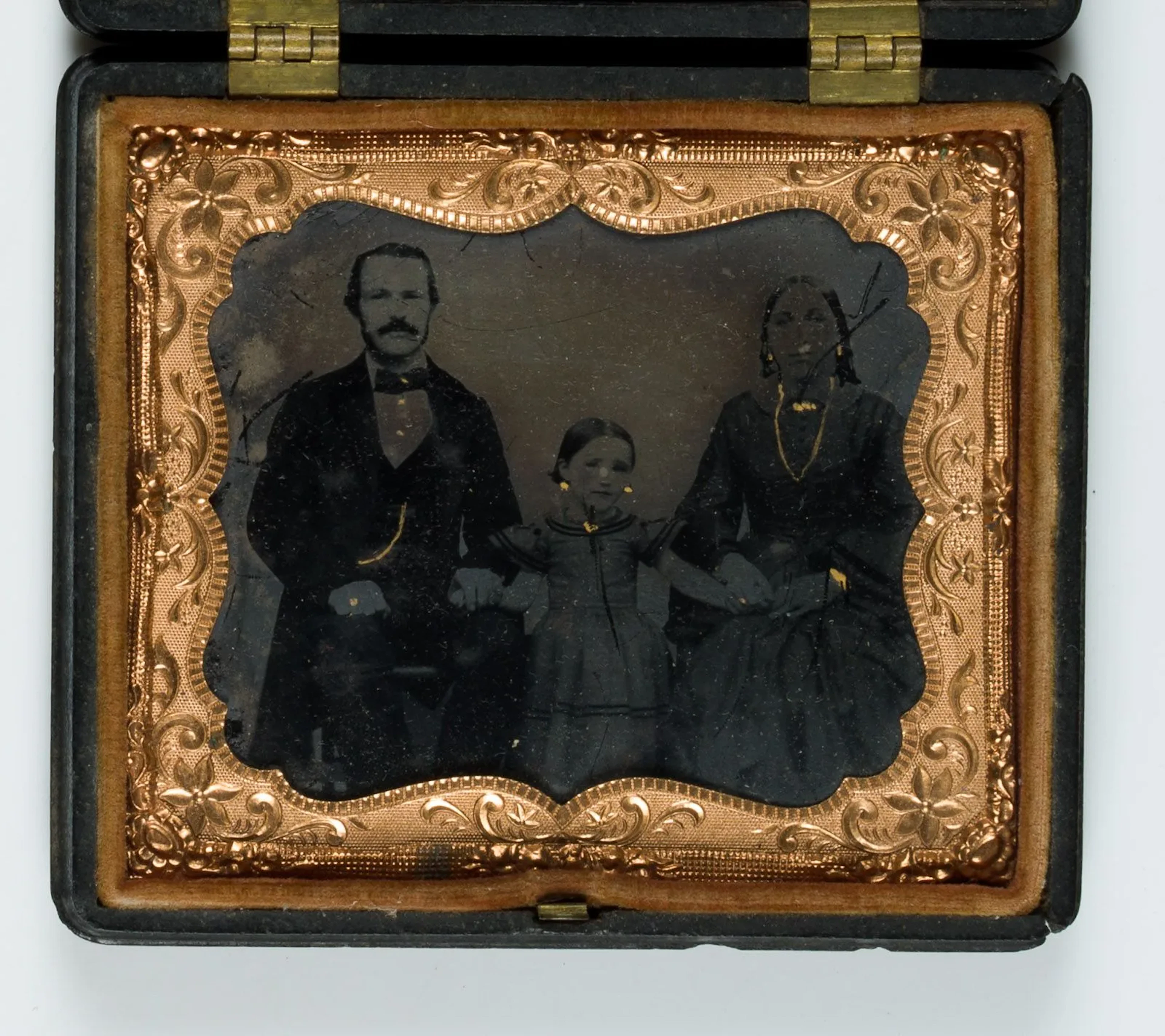 Unknown (19th century), Family portrait, 1/6 plate, England, around
