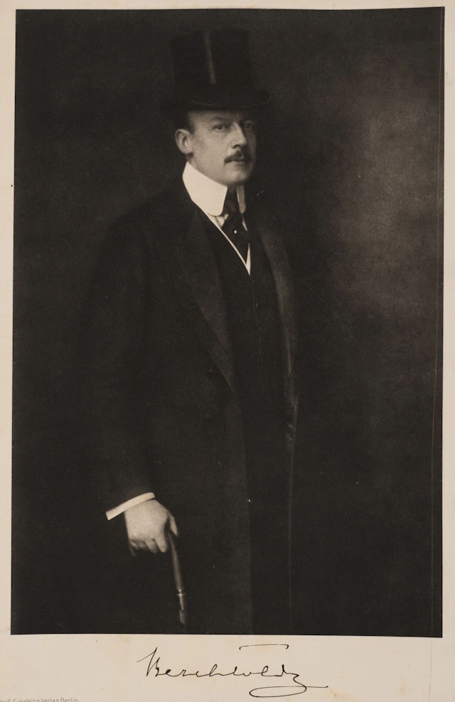 Unknown (19th), Portrait of Leopold Berchtold, Photogravure Unknown