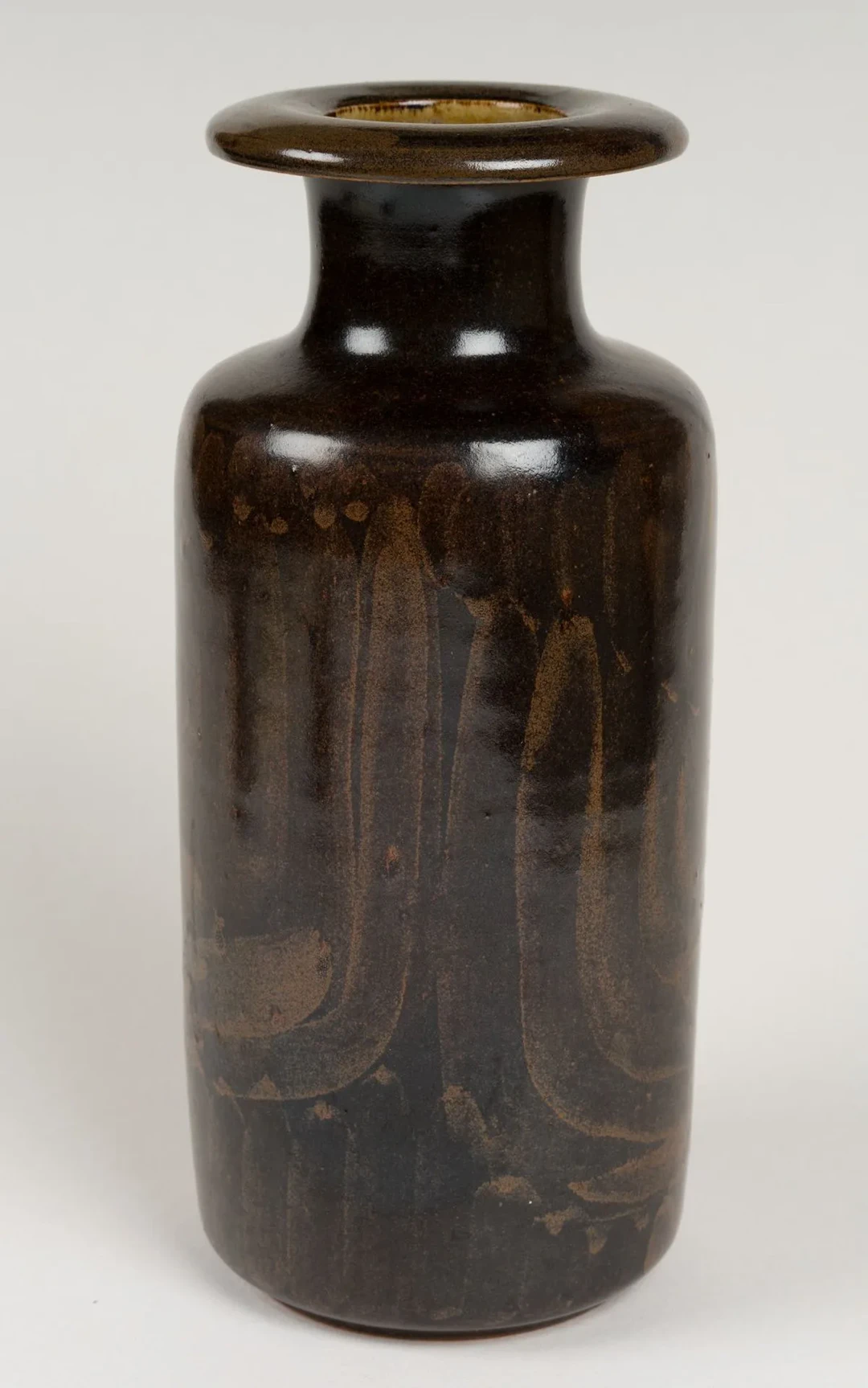 W. HEUFELDER (*1926), Brown Vase, 1975, Stoneware Walter A. Heufelder