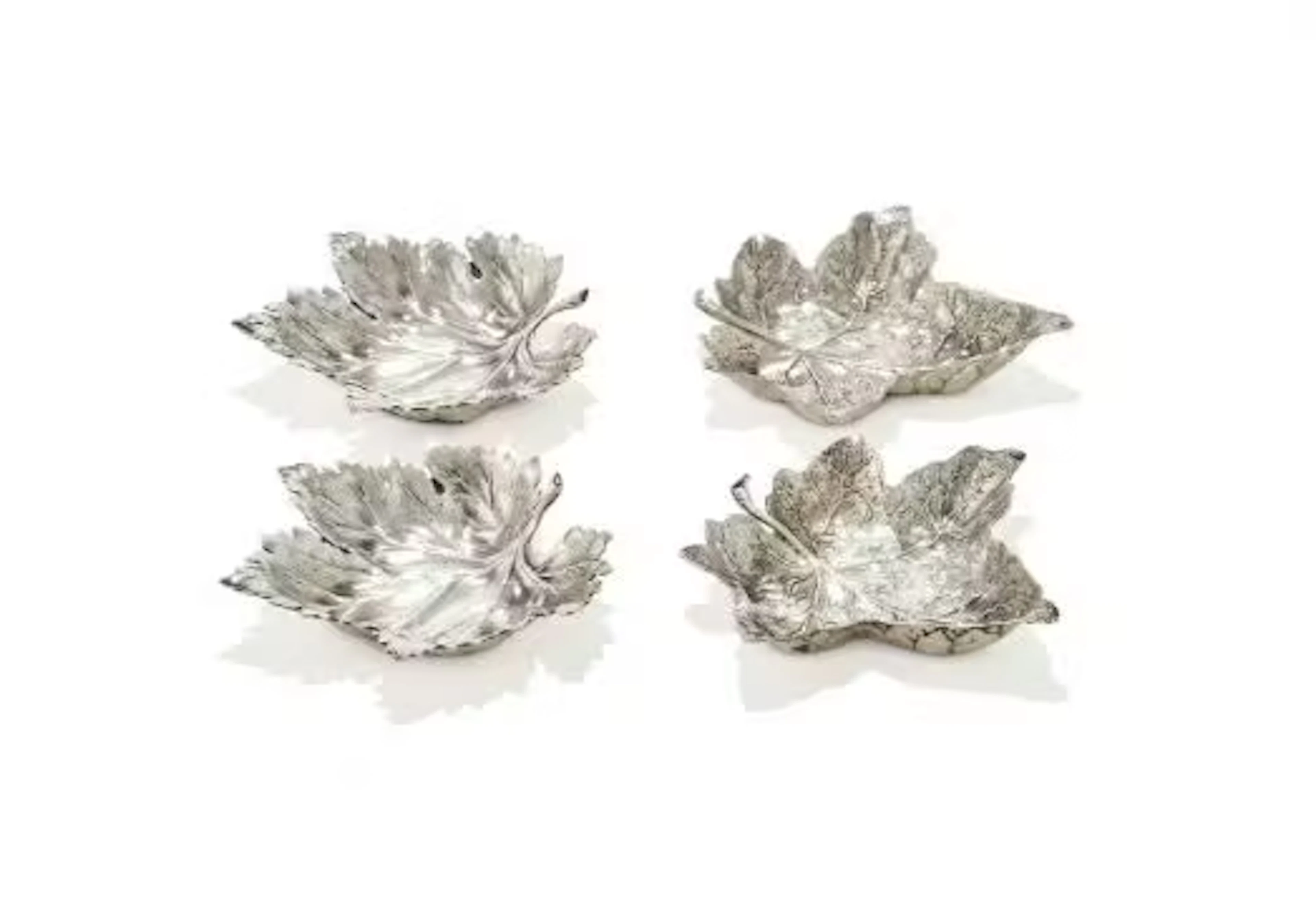 BUCCELLATI, TWO PAIRS OF ITALIAN SILVER LEAF SHAPED DISHES