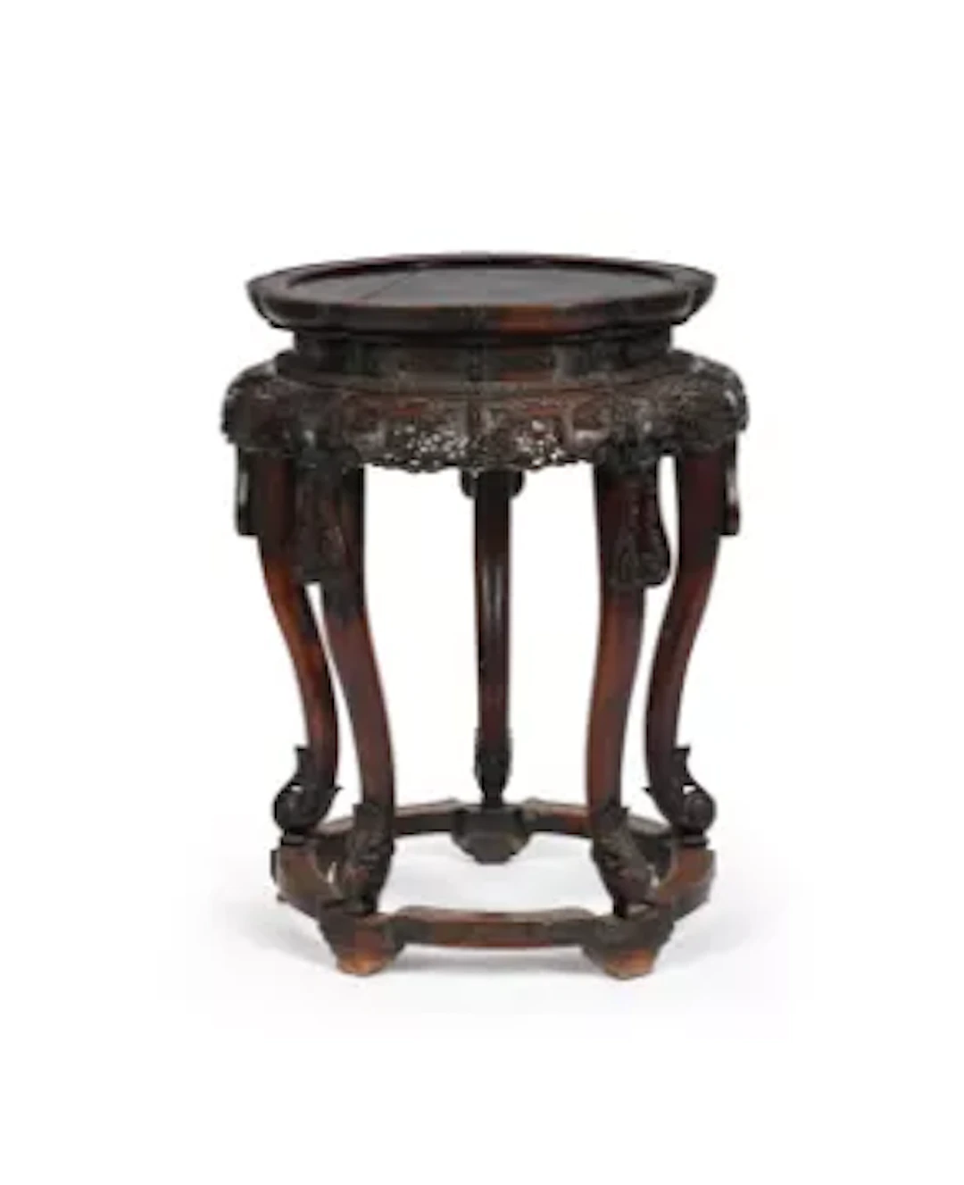 A large Chinese carved hardwood stand, Qing dynasty, 19th century