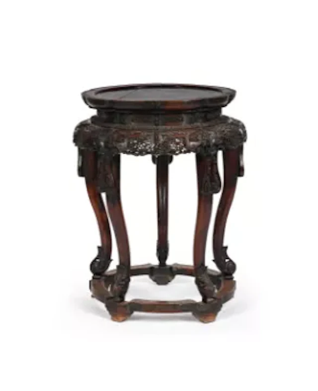 A large Chinese carved hardwood stand, Qing dynasty, 19th century