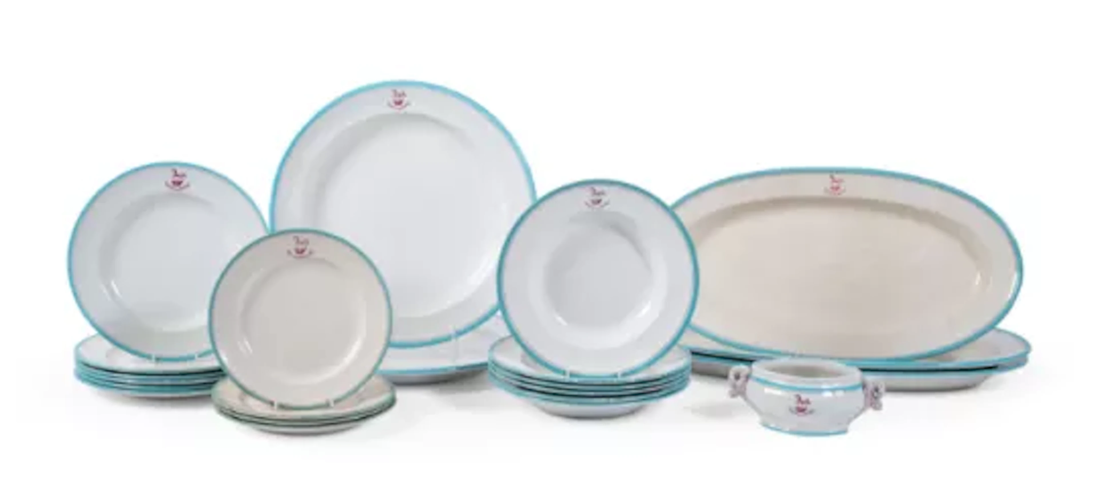 A WEDGWOOD FOR THOMAS GOODE & CO. POTTERY ARMORIAL PART DINNER SERVICE