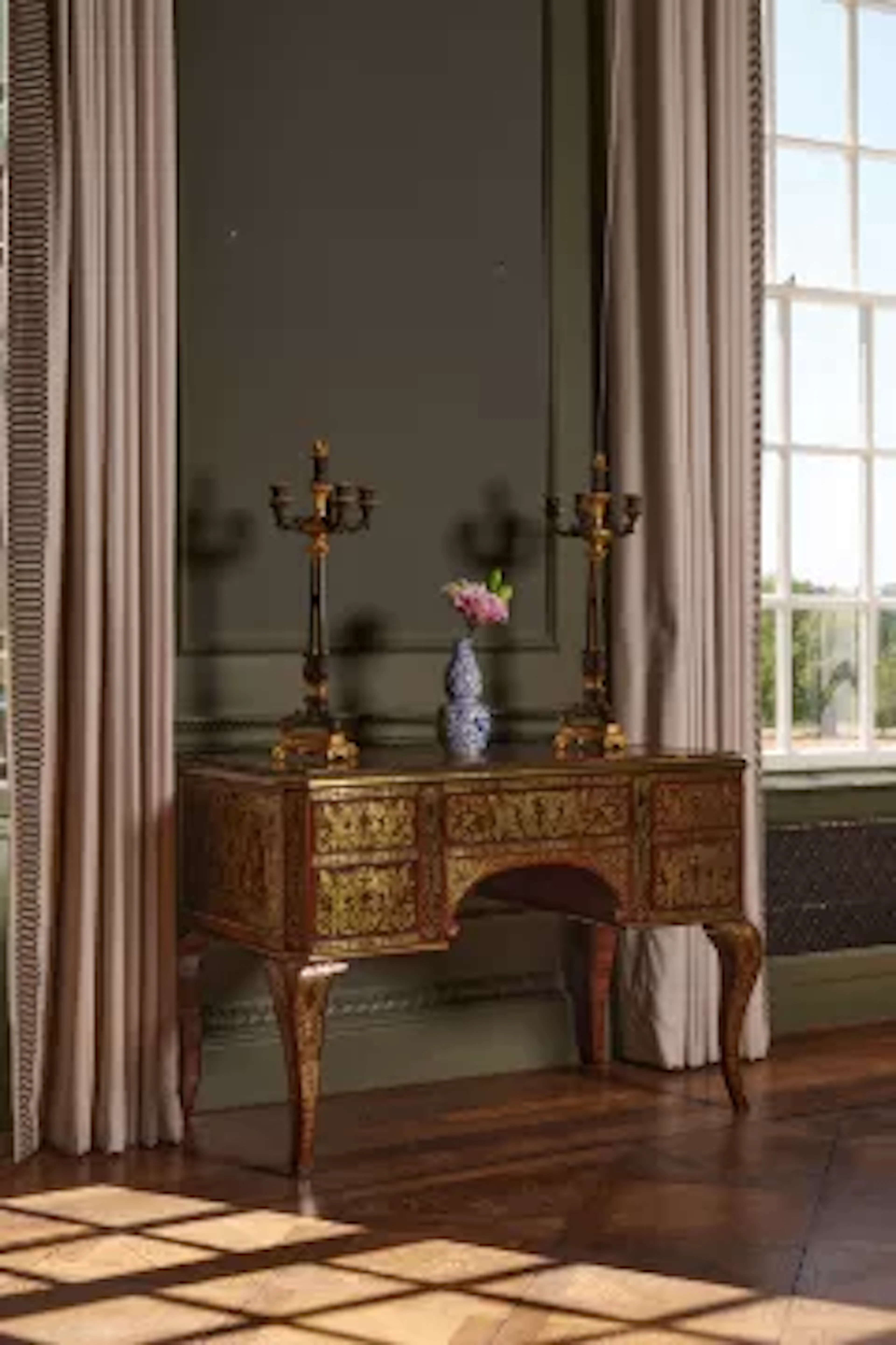 Y A FINE WILLIAM IV ROSEWOOD AND BRASS MARQUETRY WRITING TABLE, CIRCA 1830