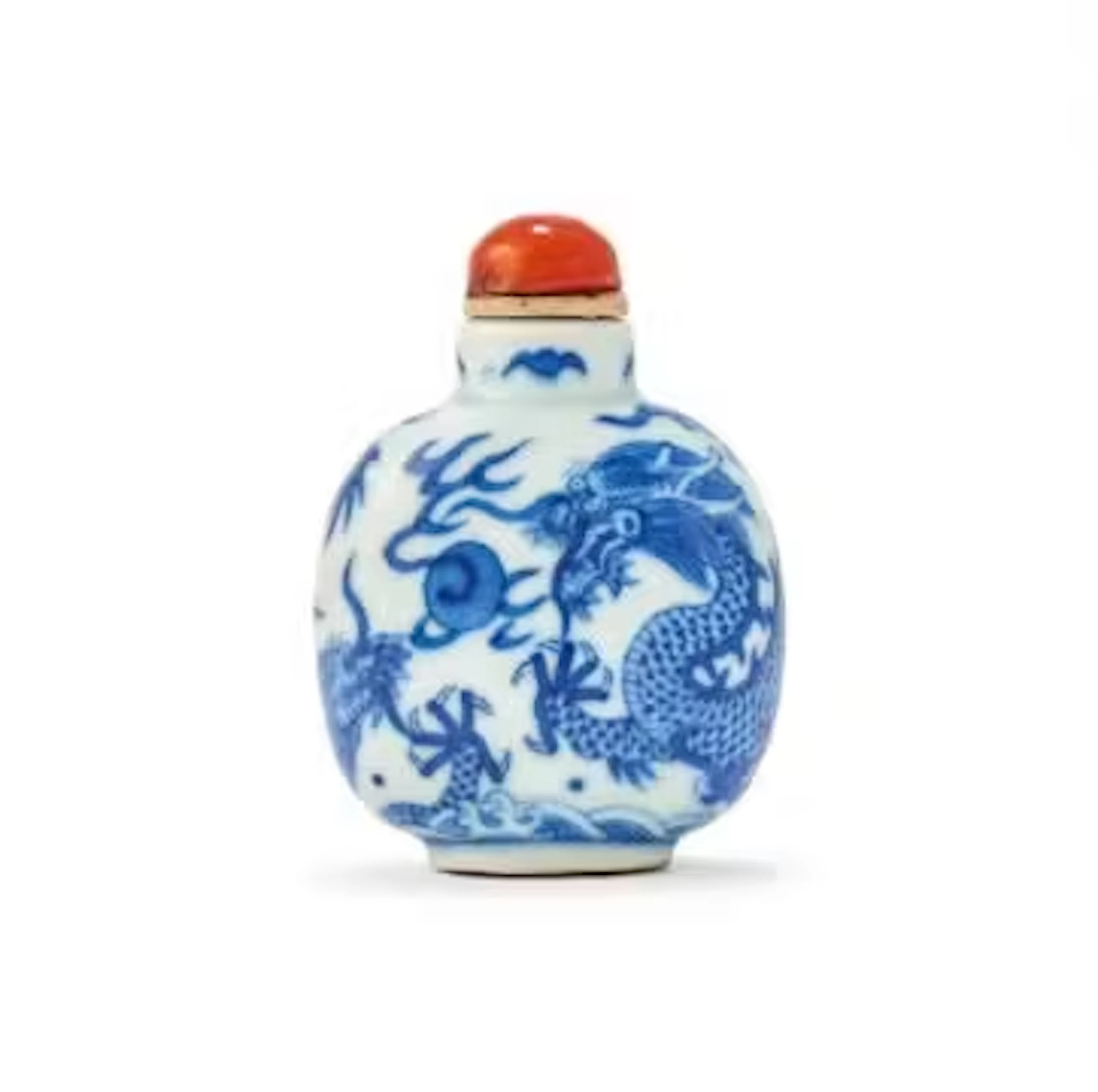A Chinese blue and white 'Dragon' snuff bottle