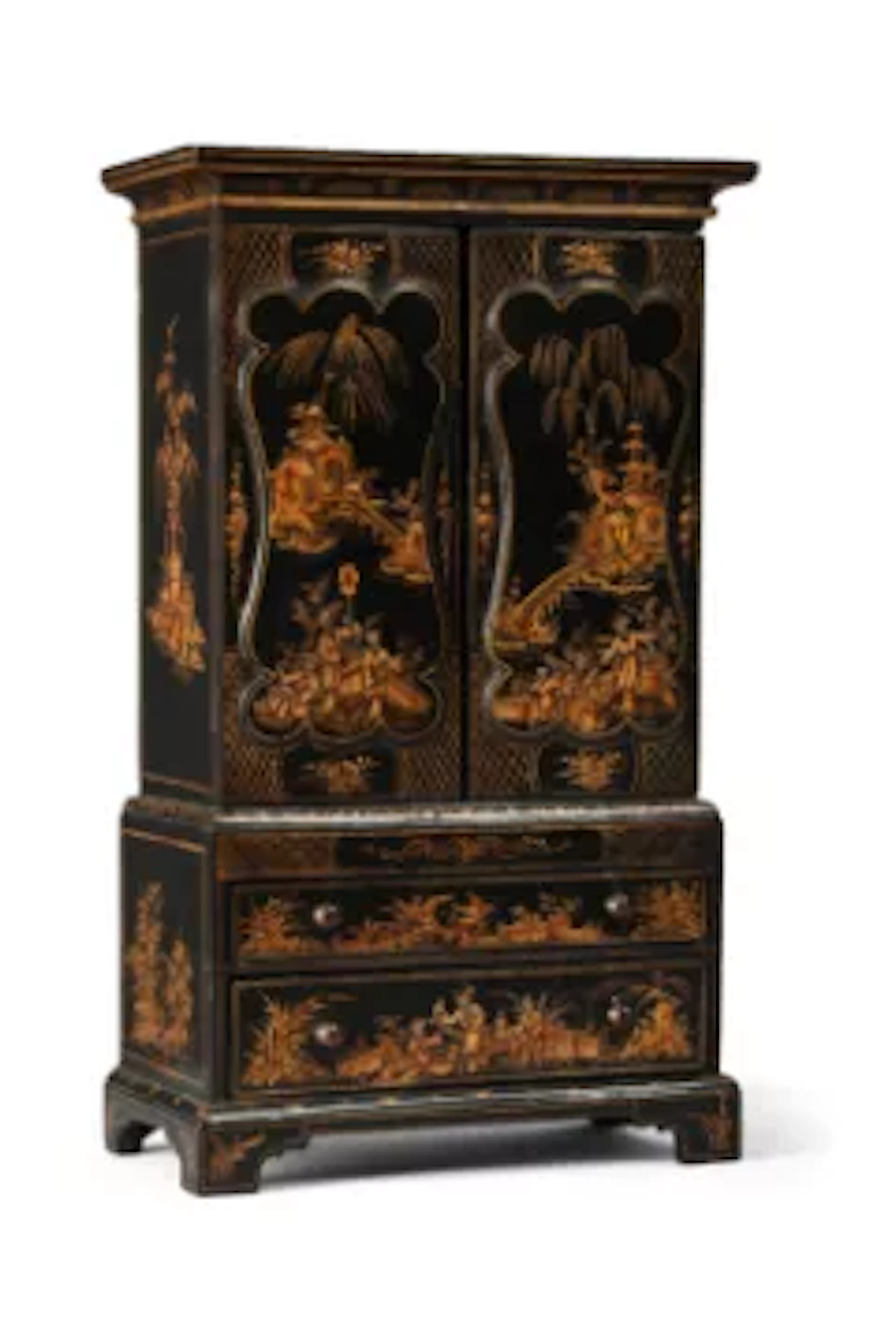 A MINIATURE BLACK LACQUER AND CHINOISERIE DECORATED CABINET ON CHEST