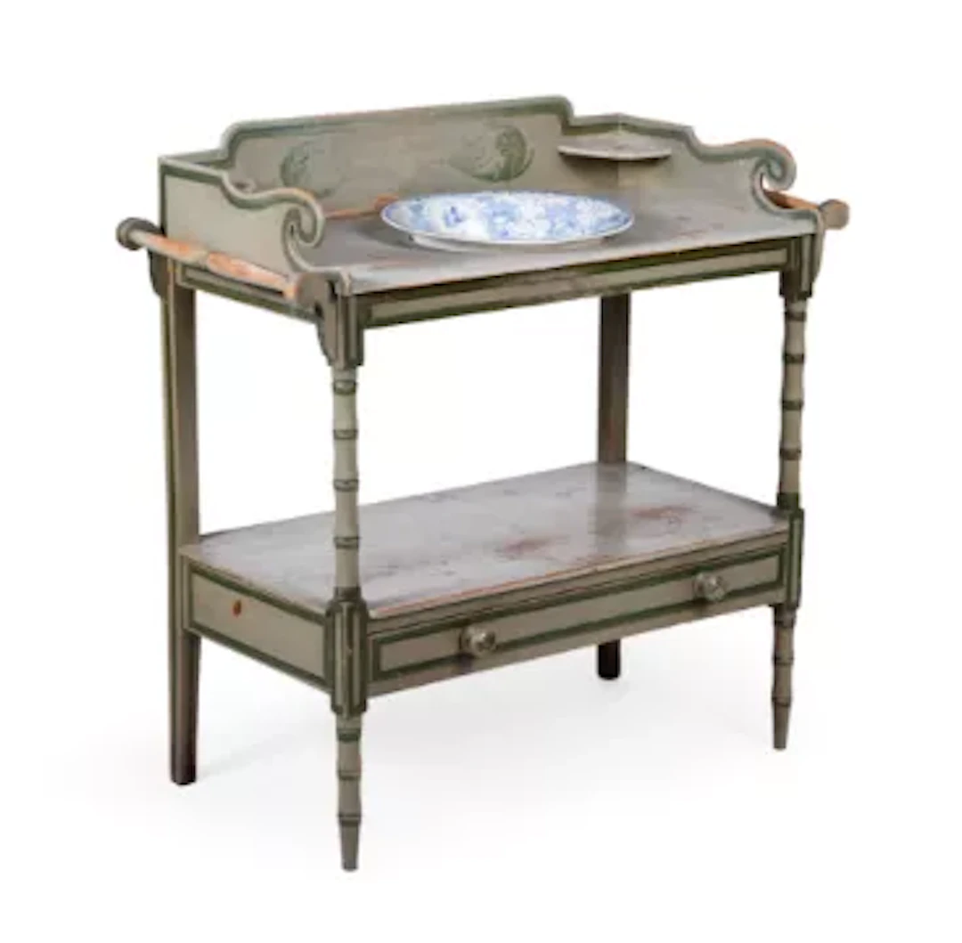 AN EARLY VICTORIAN GREEN PAINTED WASHSTAND, MID 19TH CENTURY