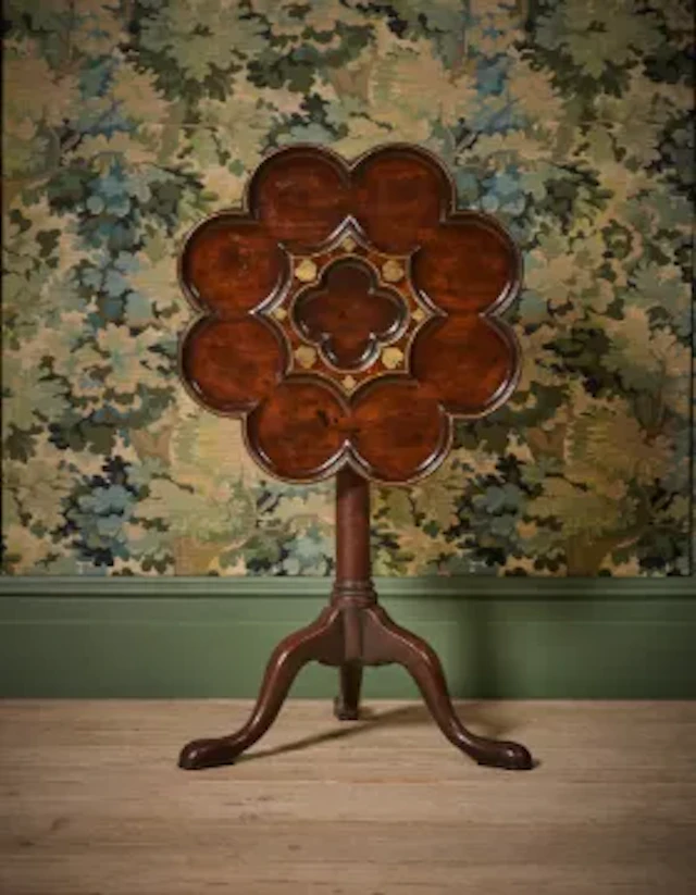 A GEORGE II MAHOGANY AND BRASS MARQUETRY TRIPOD TABLE, ATTRIBUTED