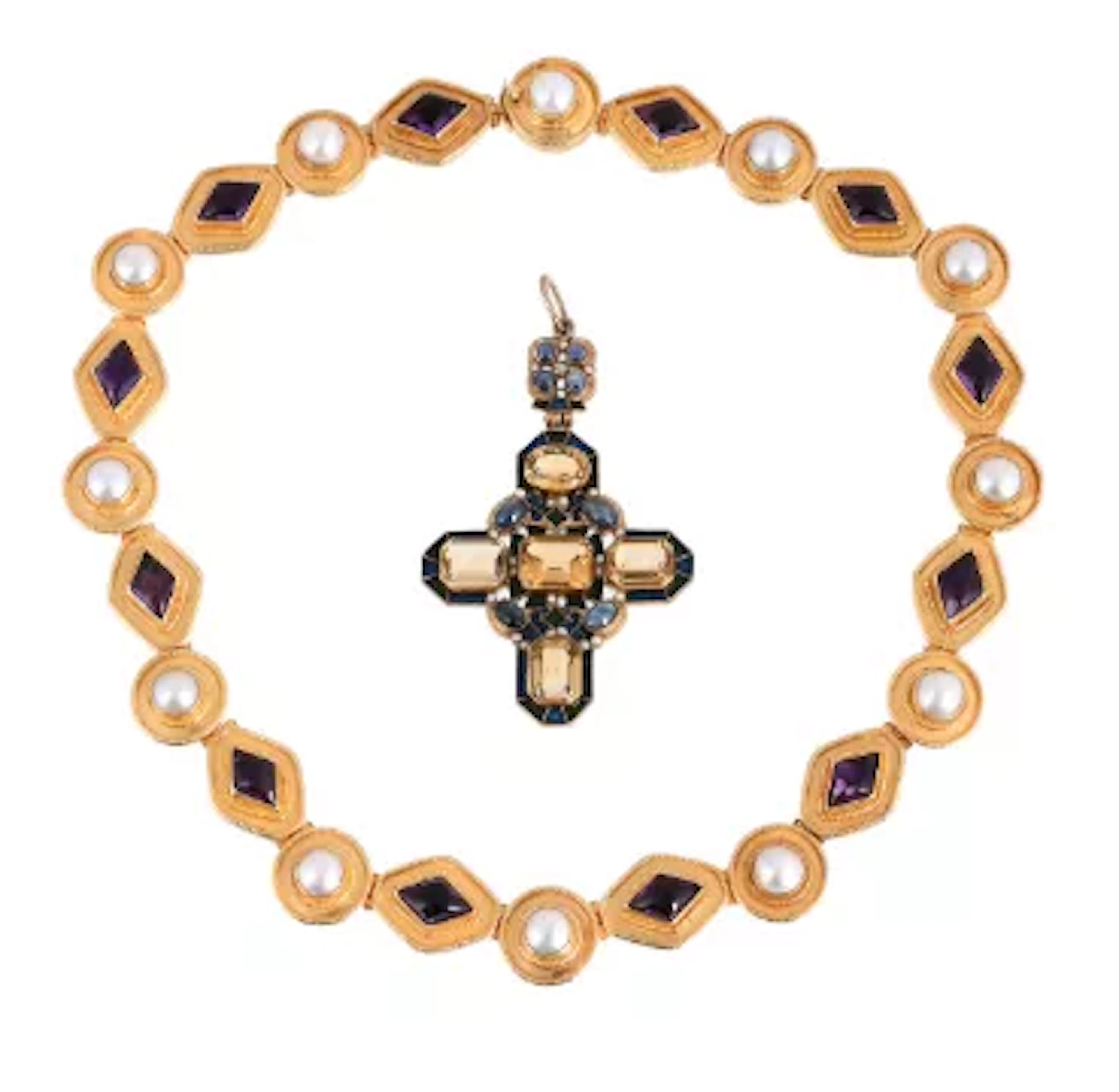 METROPOLITAN MUSEUM OF ART, AN AMETHYST AND FRESHWATER CULTURED PEARL NECKLACE