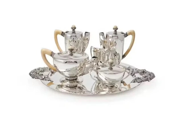 Y A SILVER SIX PIECE TEA AND COFFEE SET IN THE LATE ART DECO TASTE