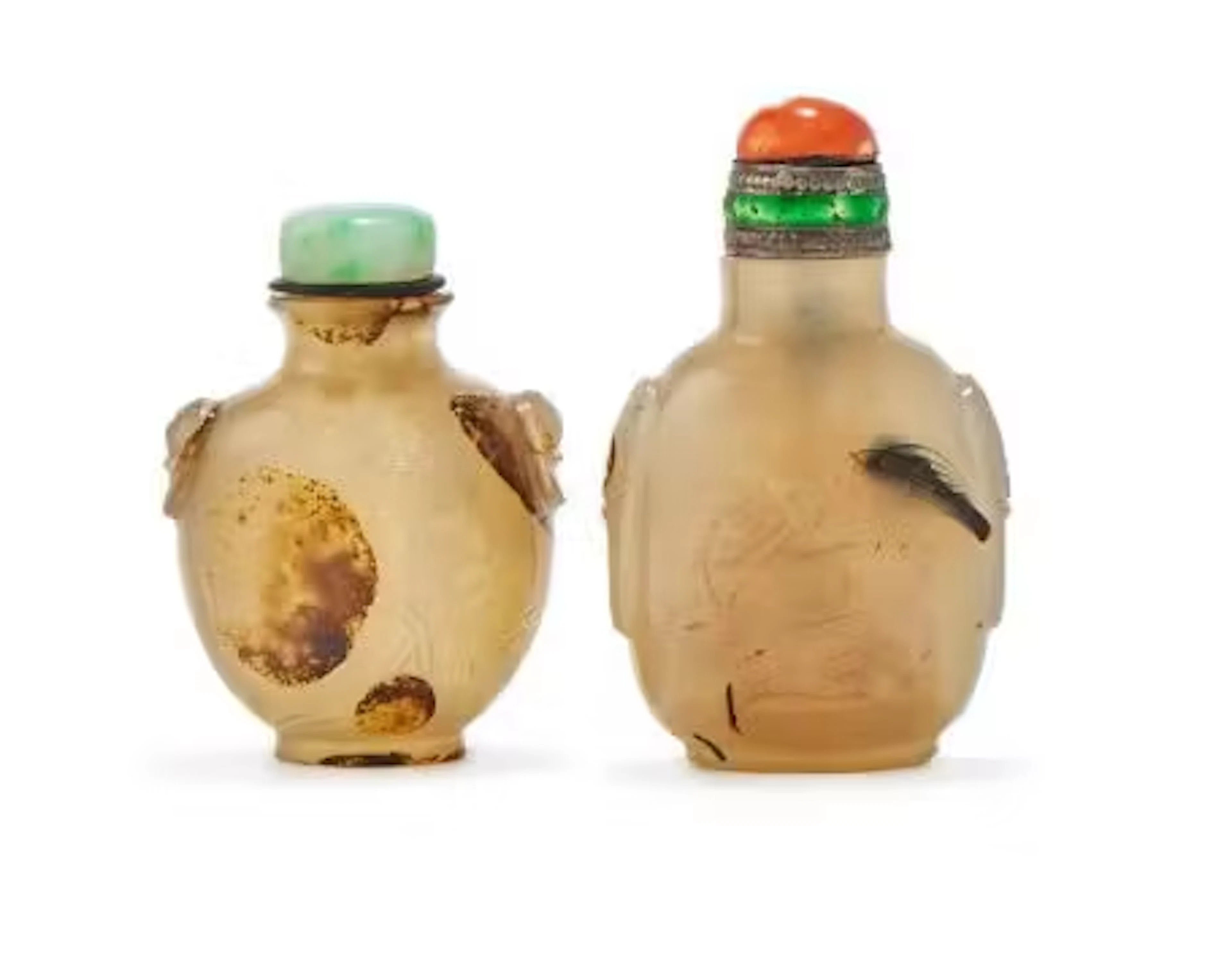 Y Two Chinese carved agate snuff bottles