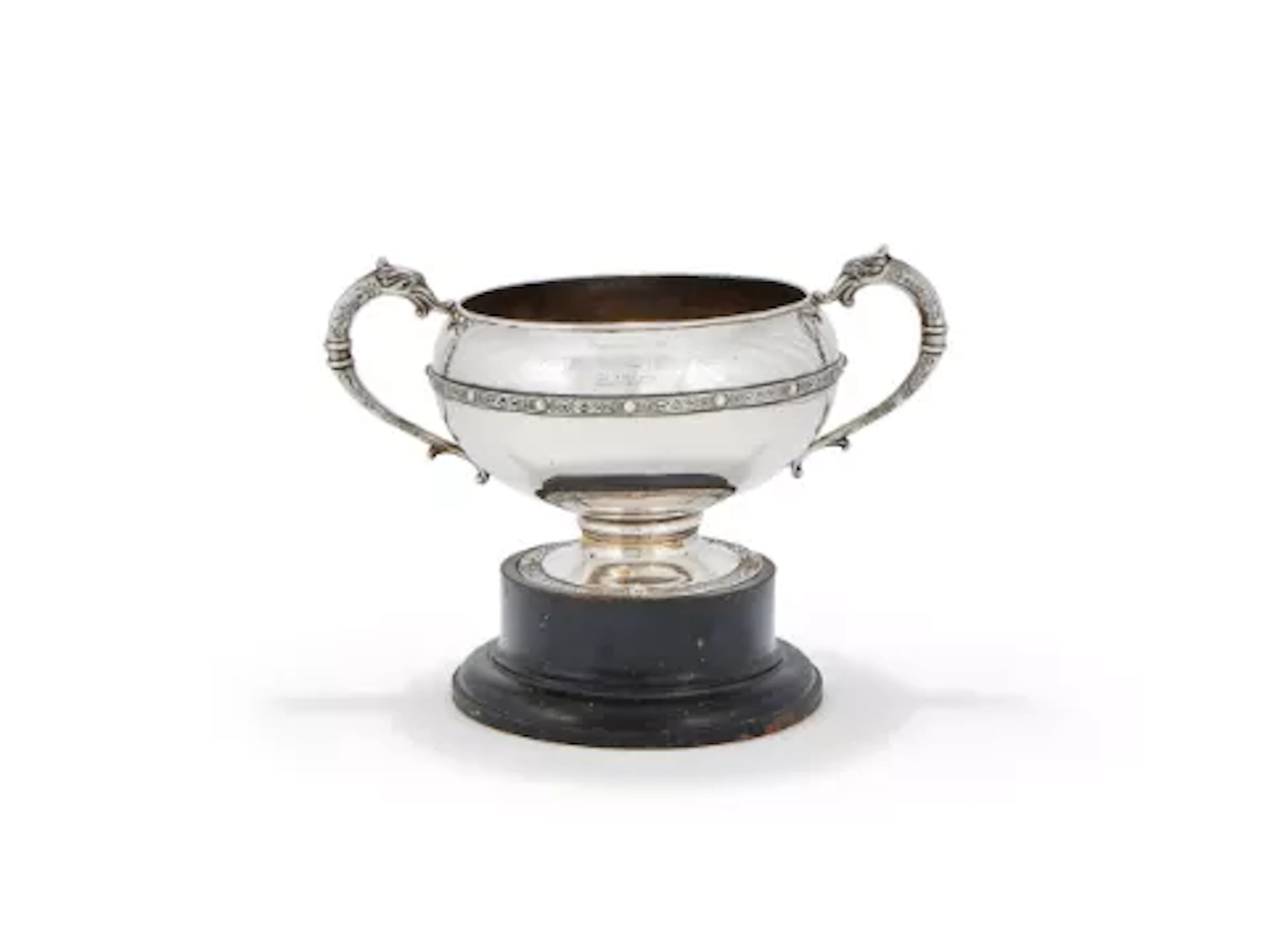 AN IRISH SILVER TWIN HANDLED TROPHY CUP, ALWRIGHT & MARSHALL LTD., DUBLIN 1930