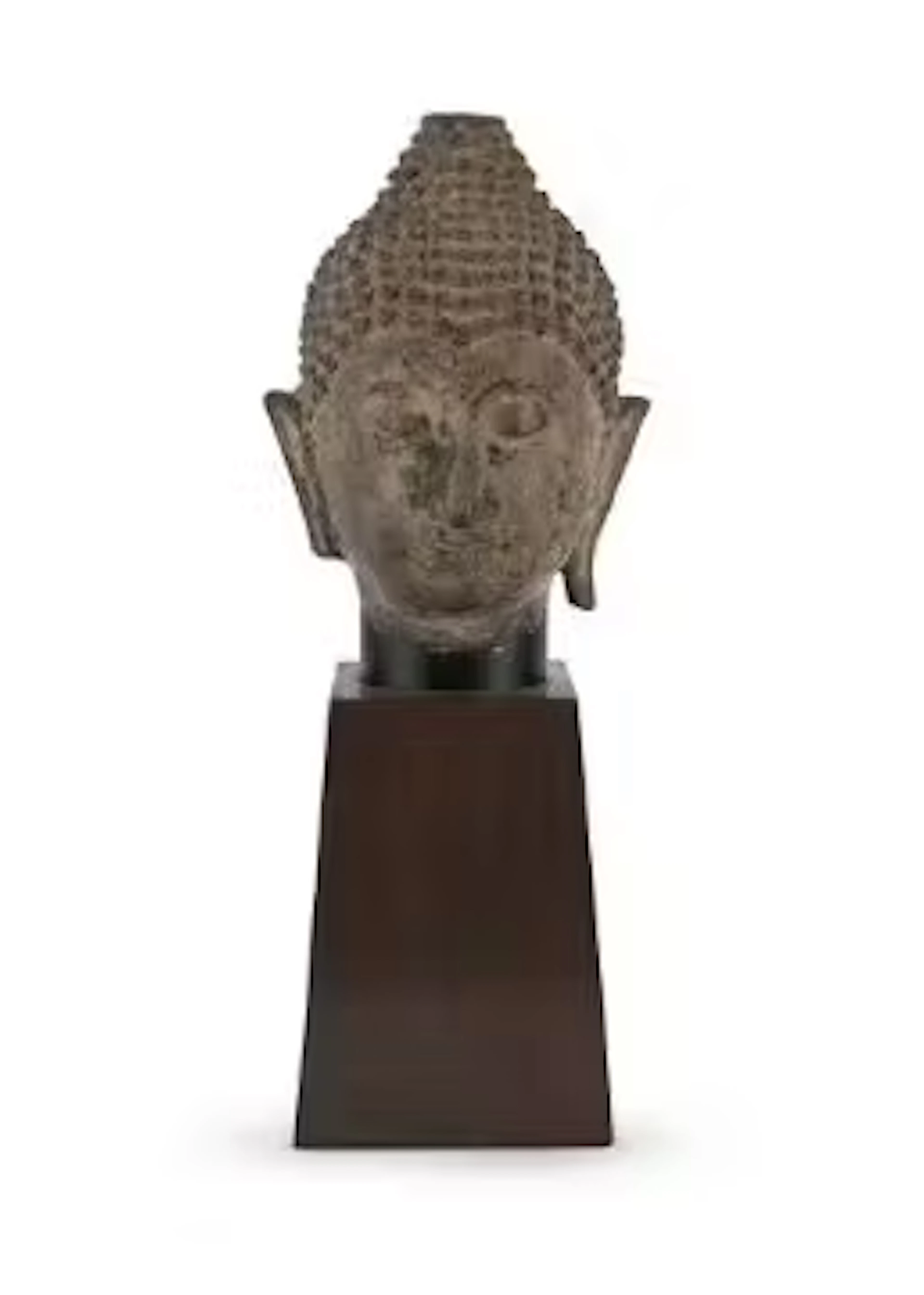 A Chen Sen Thai head of Buddha