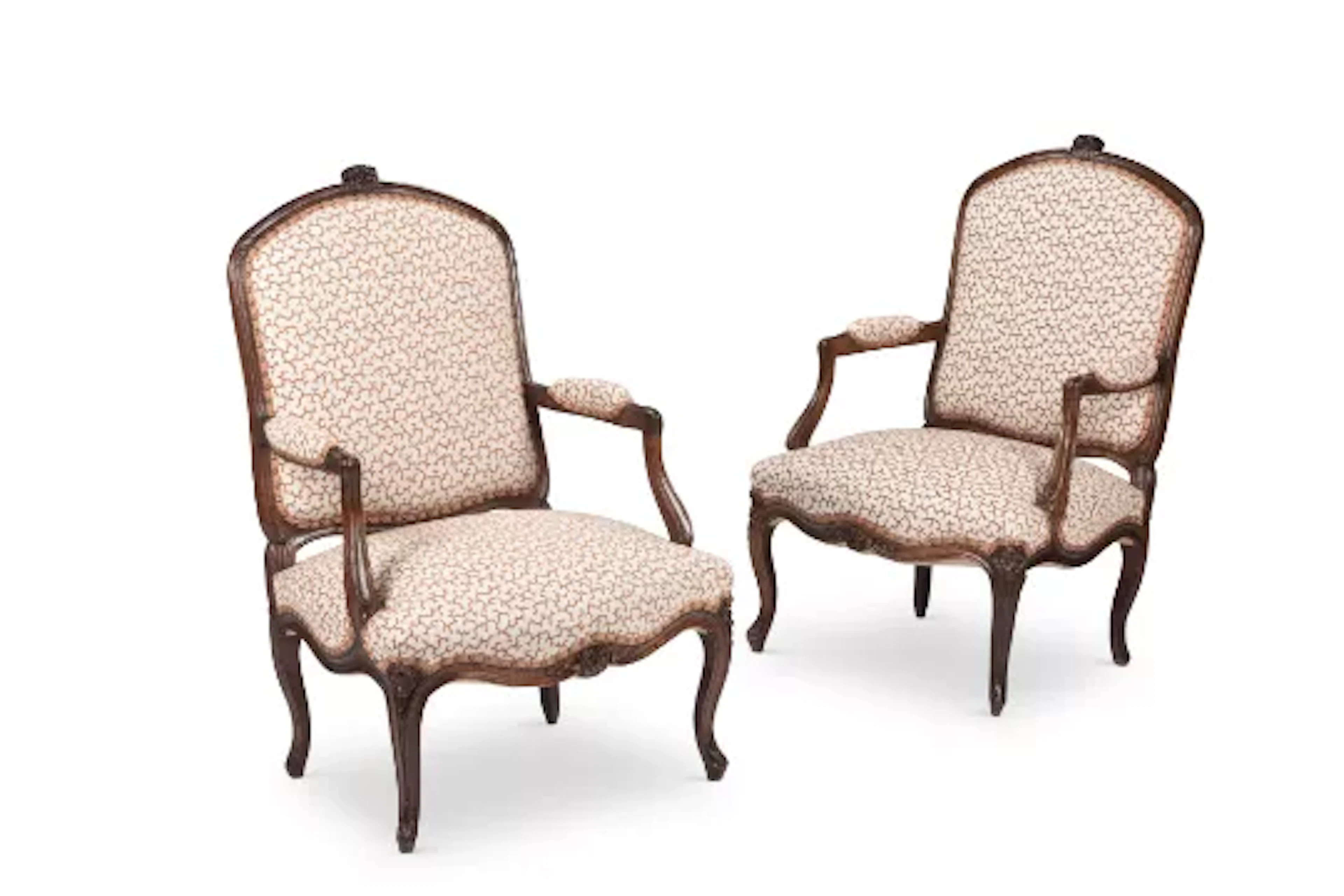 A PAIR OF WALNUT FAUTEUILS OF LOUIS XV STYLE, FRENCH, 19TH CENTURY