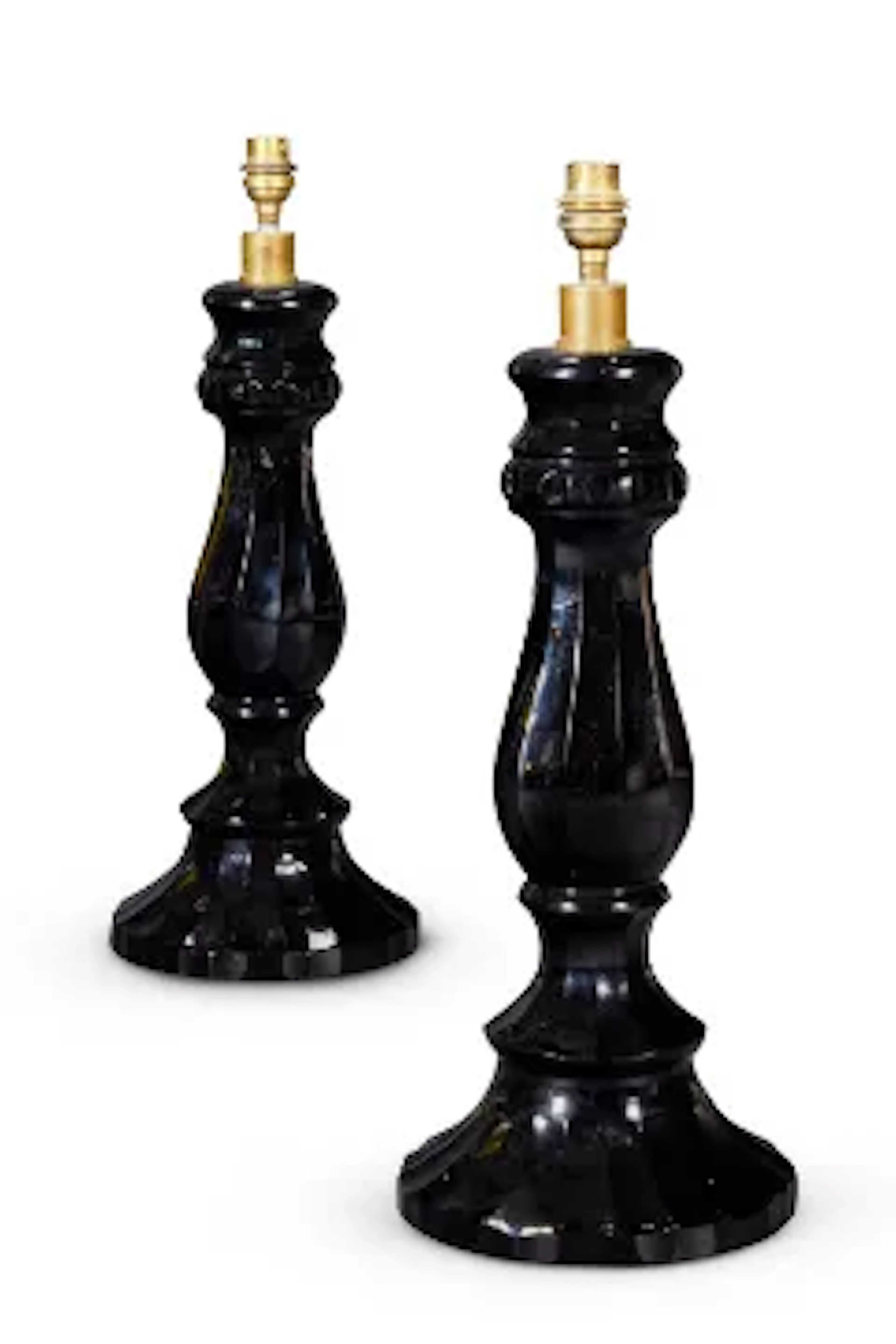A PAIR OF DARK GREEN GLASS TABLE LAMPS, MODERN