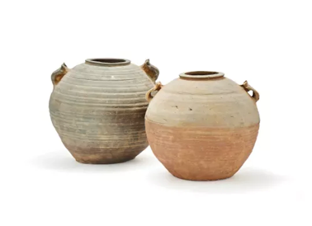 Two Chinese pottery vases