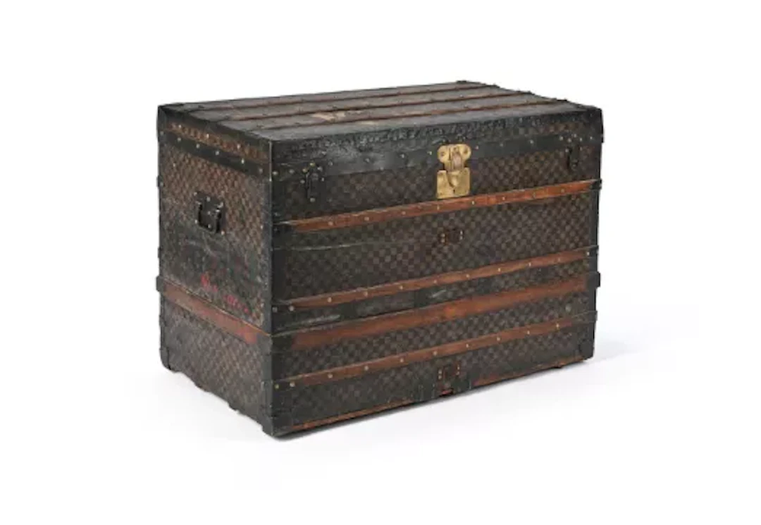 LOUIS VUITTON, DAMIER, A COATED CANVAS STEAMER TRUNK