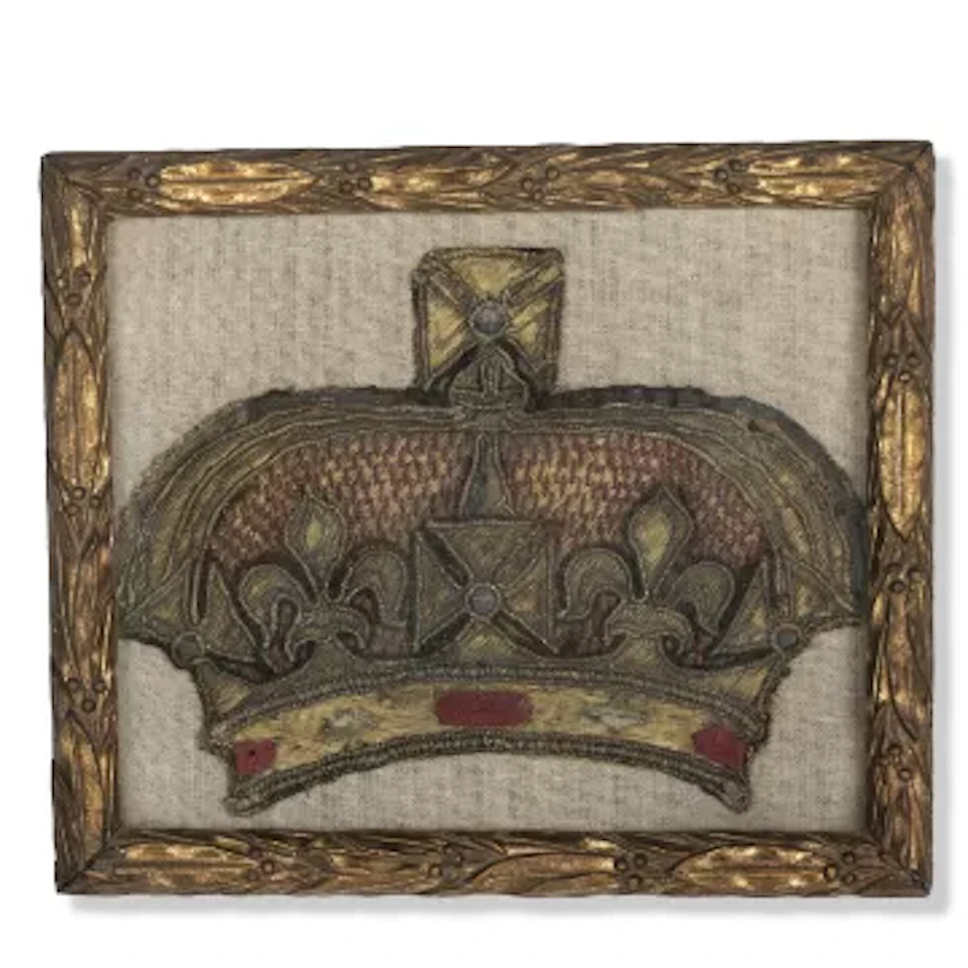 AN EARLY NEEDLEWORK EMBROIDERY OF A CROWN INSIGNIA, PROBABLY CIRCA 1580-1620