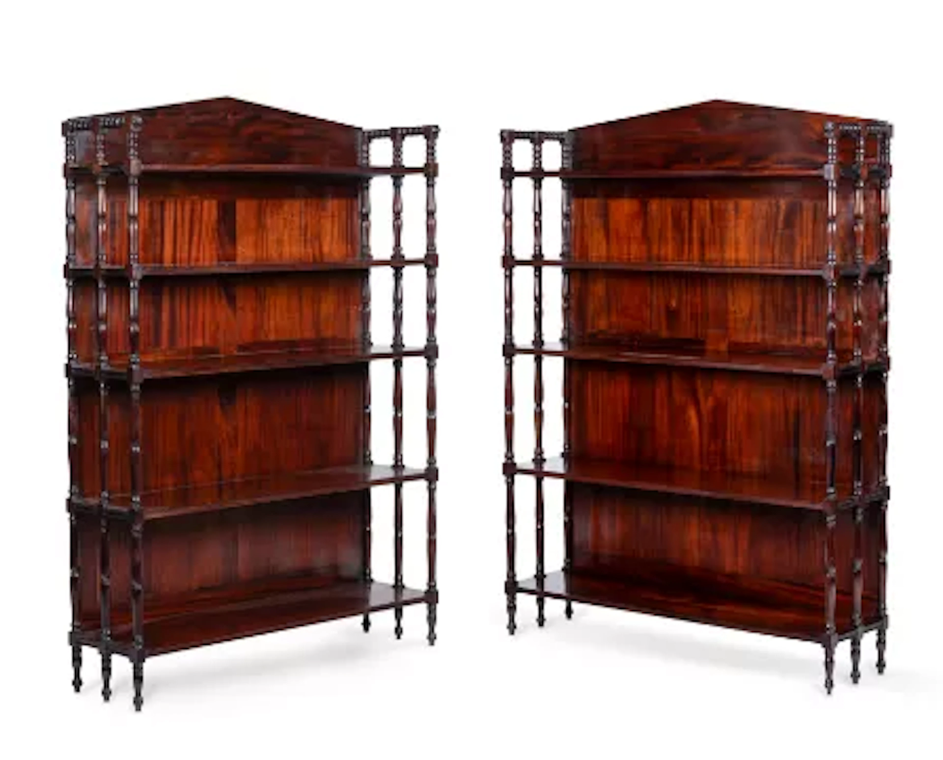 A PAIR OF MAHOGANY FIVE TIER OPEN BOOKCASES, IN WILLIAM IV STYLE, CONTEMPORARY