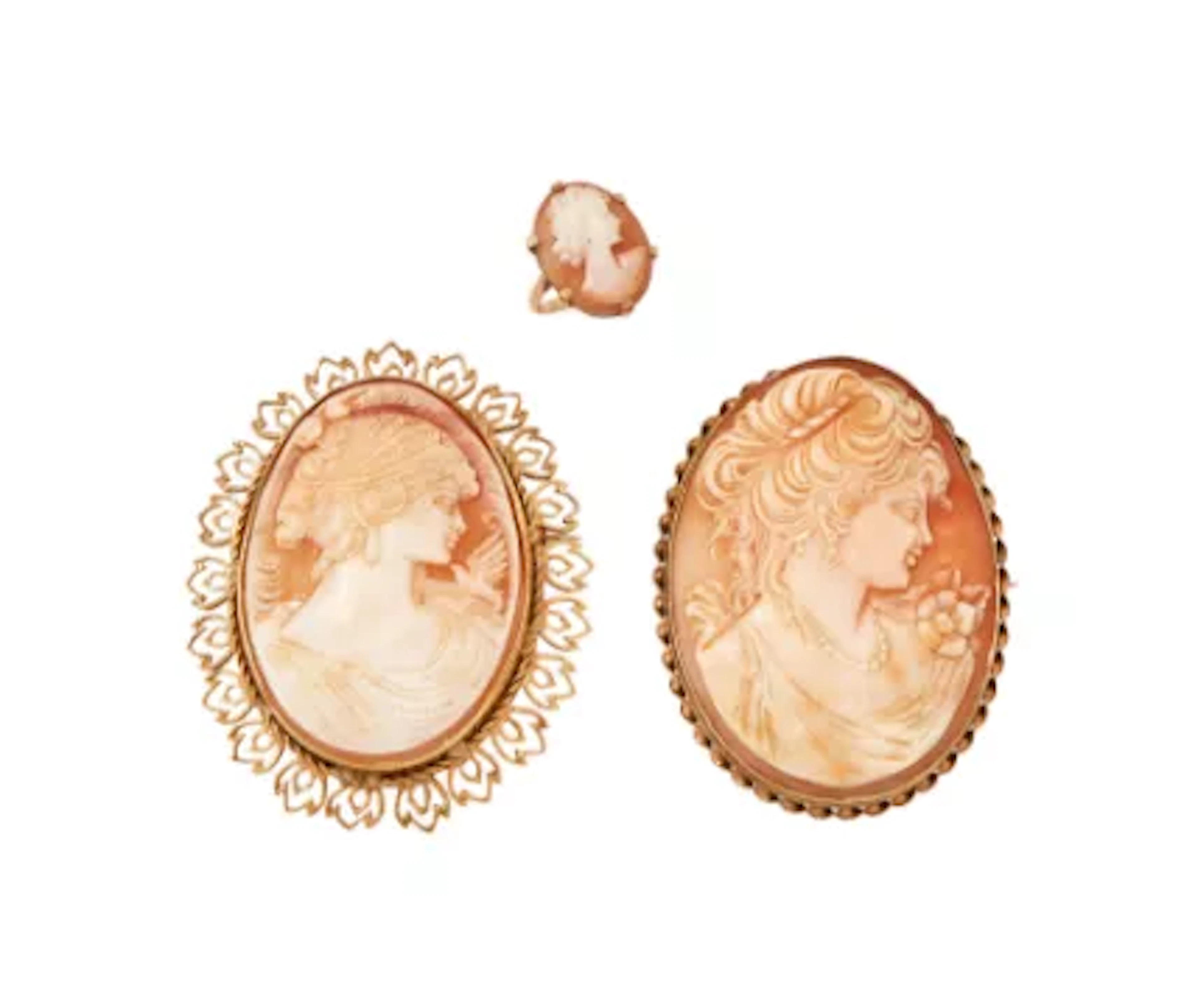 A SMALL GROUP OF SHELL CAMEO JEWELLERY