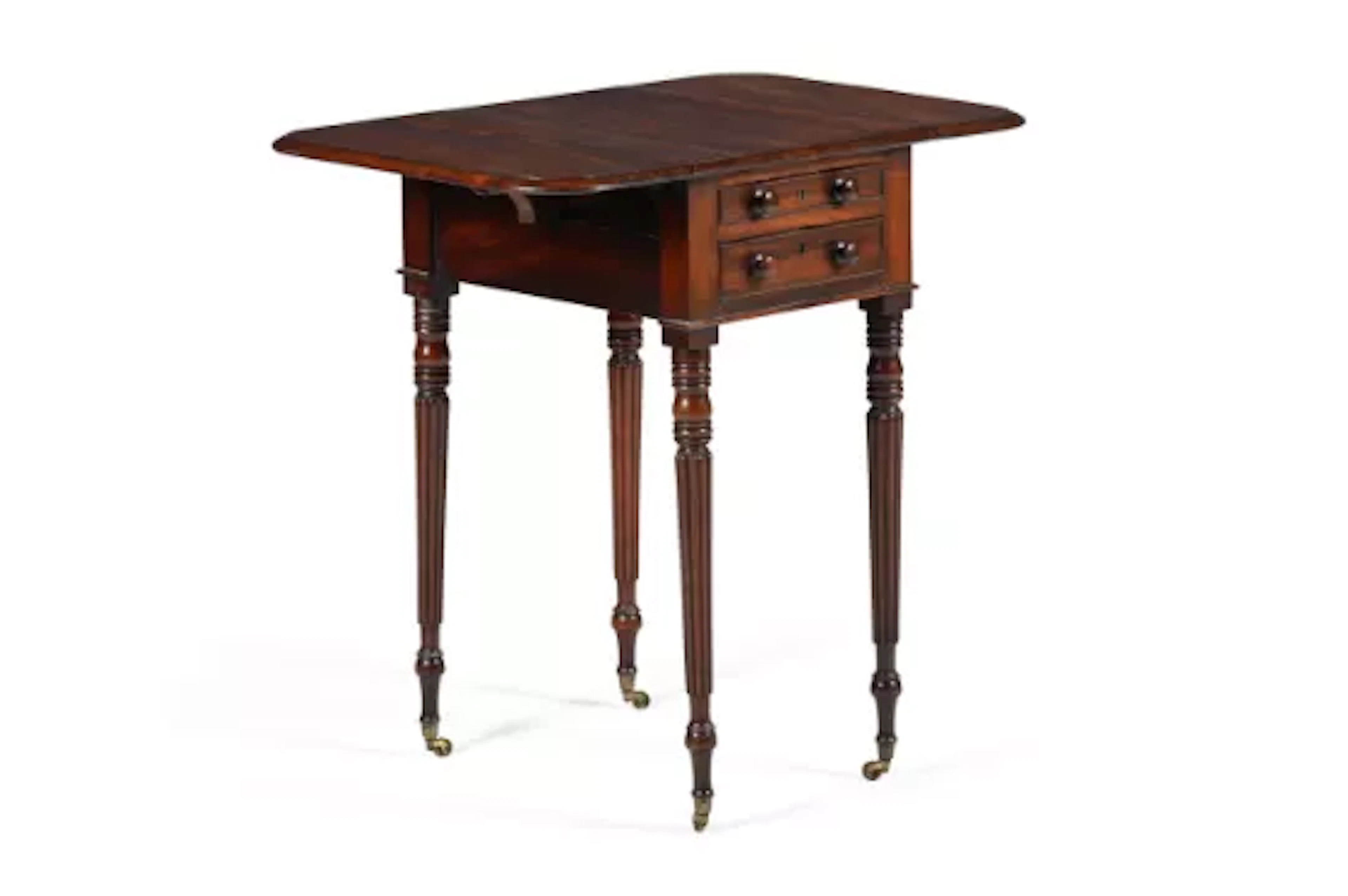 A REGENCY MAHOGANY PEMBROKE OCCASIONAL TABLE, IN THE MANNER OF GILLOWS