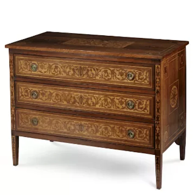 A WALNUT AND MARQUETRY COMMODE, PROBABLY LOMBARDY, SECOND HALF 18TH CENTURY