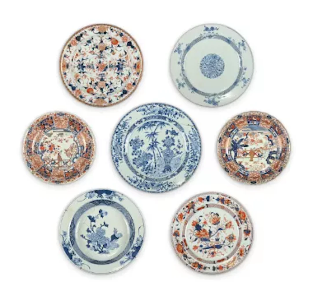 A GROUP OF SEVEN CHINESE AND JAPANESE CHARGERS, 18TH AND 19TH CENTURY