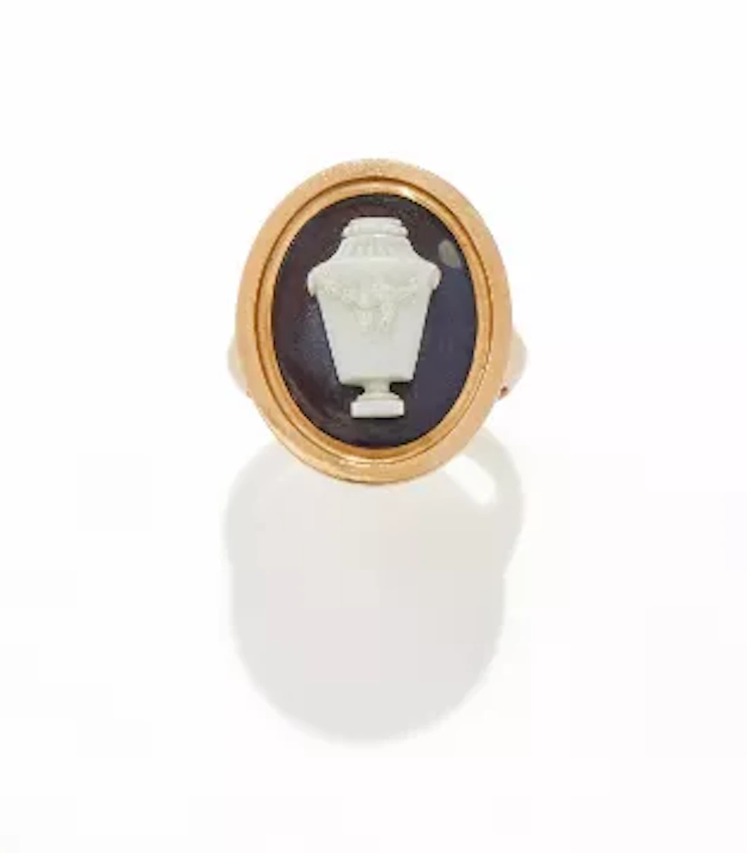 A GEORGE III HARDSTONE MOURNING RING, CIRCA 1787