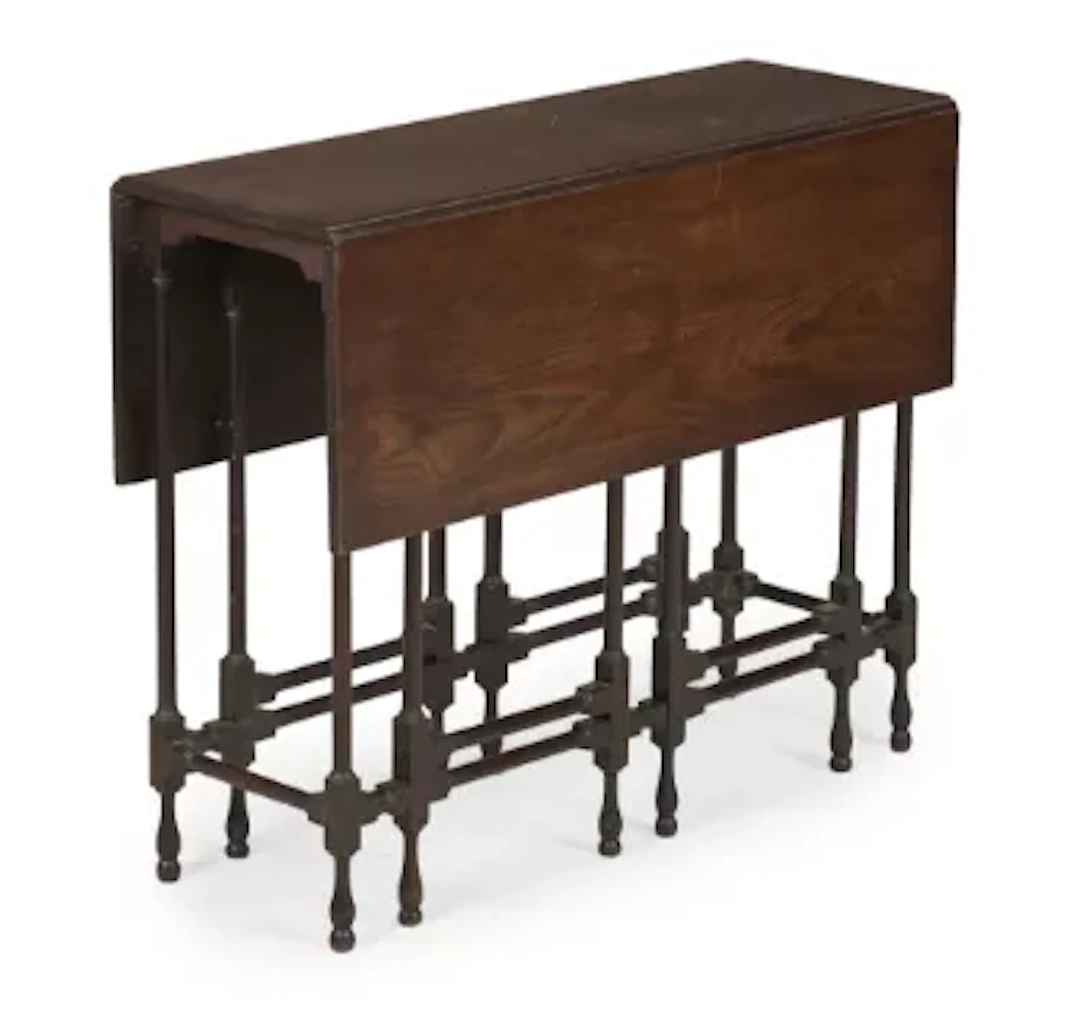 AN UNUSUAL GEORGE III 'SPIDER LEG' DOUBLE GATELEG OCCASIONAL TABLE, CIRCA 1800