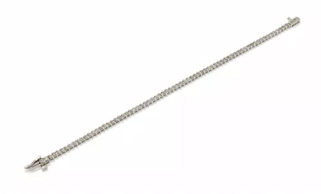 A DIAMOND TENNIS BRACELET