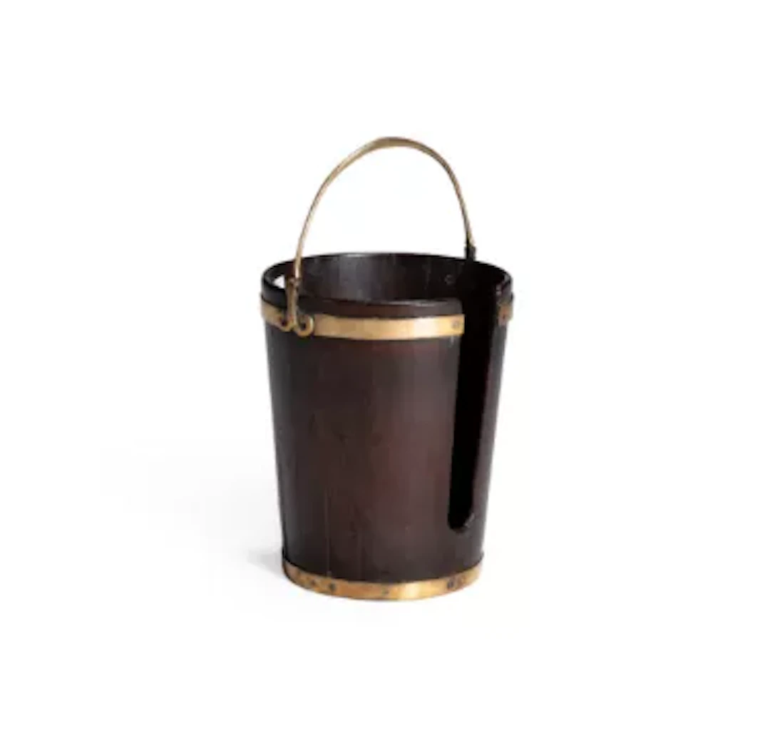 A GEORGE III MAHOGANY AND BRASS BOUND PLATE BUCKET, CIRCA 1780