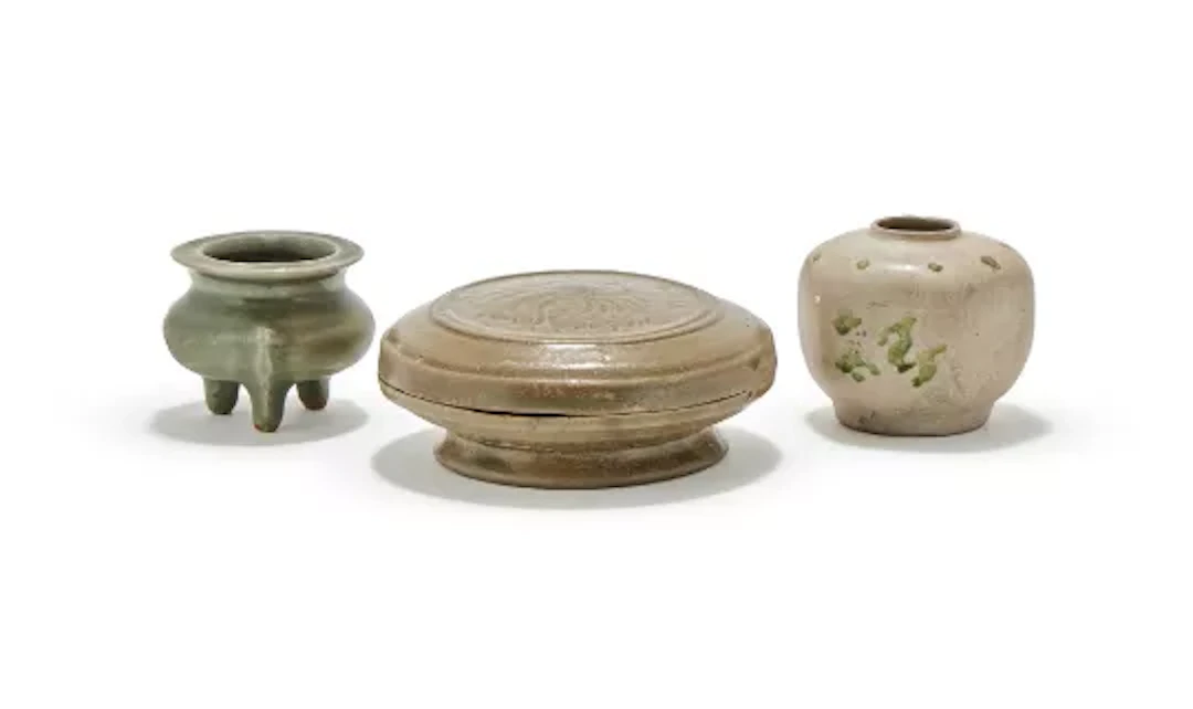 A Chinese celadon glazed Yaozhou box and cover, Song dynasty, 11th-12th century